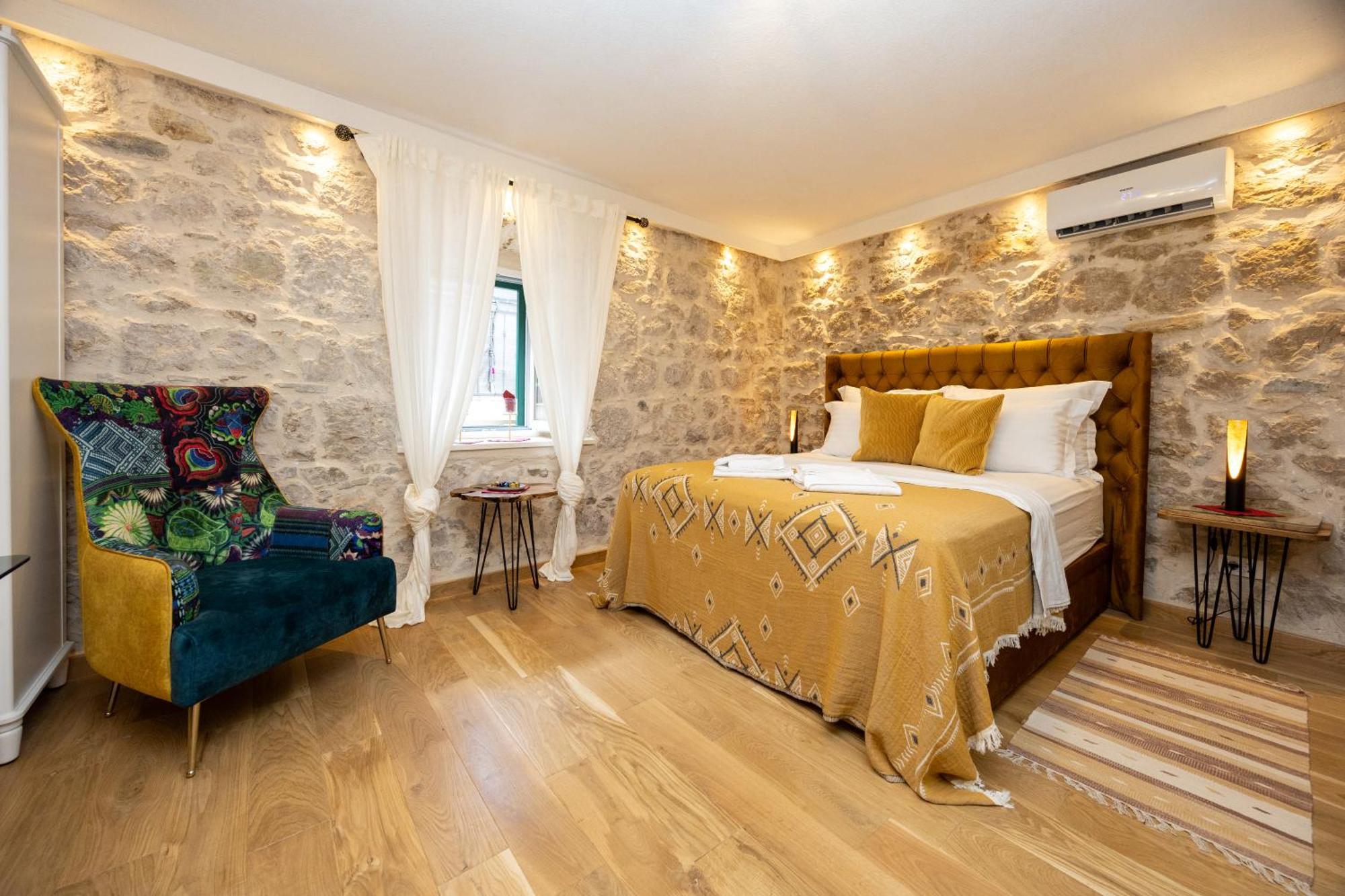 Kruna Est 2024 Apartment
