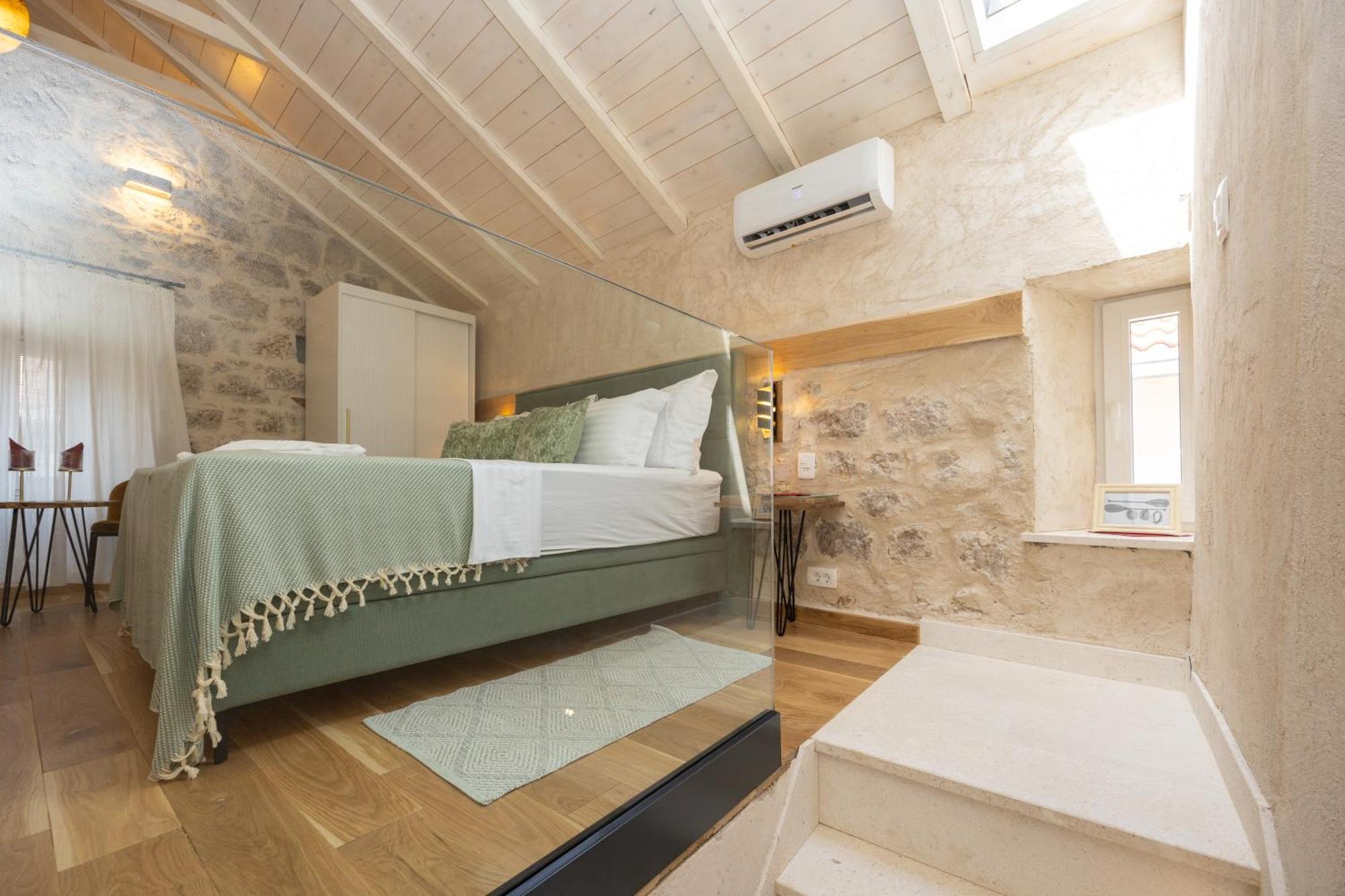 Apartment Kruna Est 2024 Split