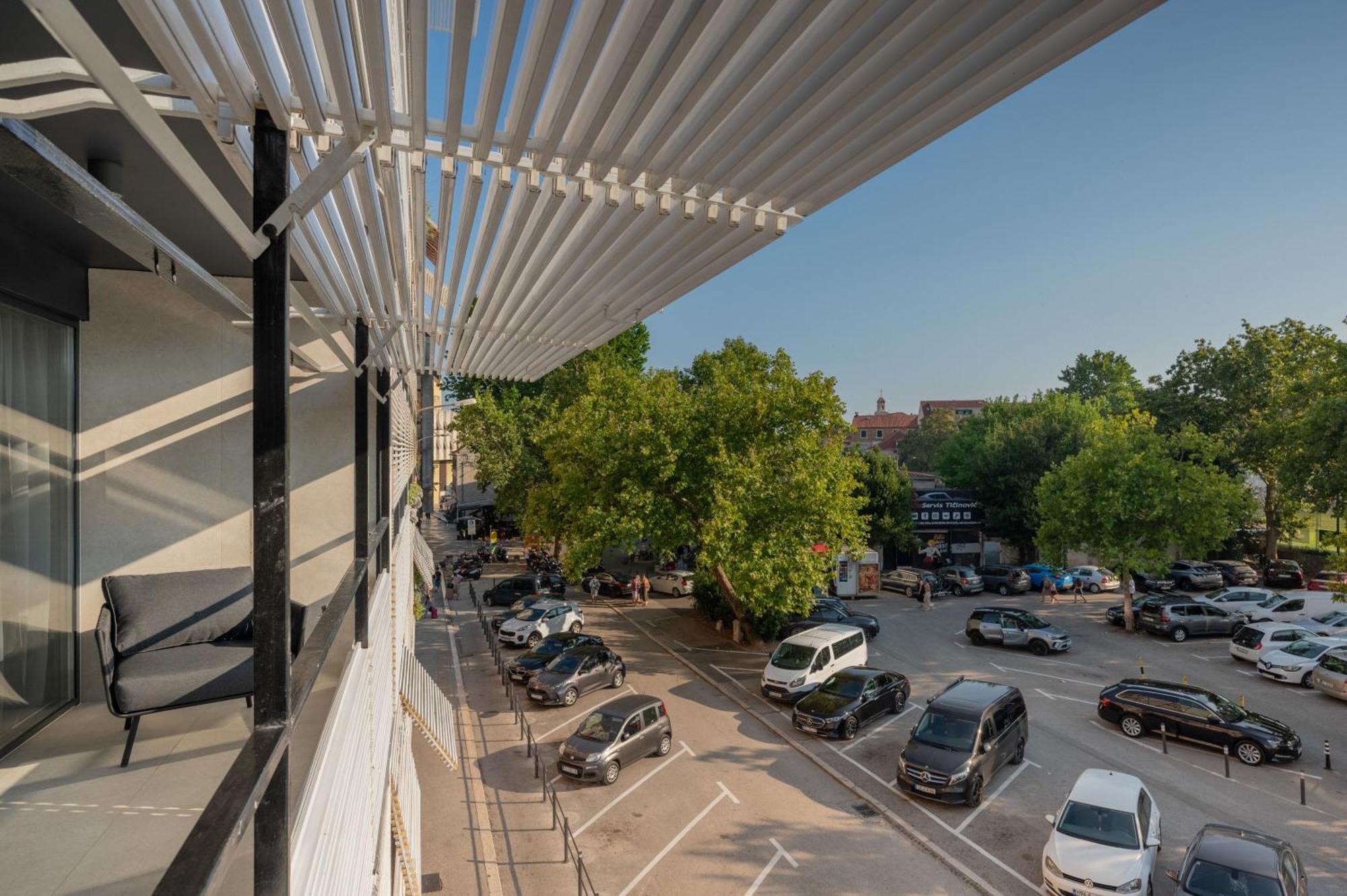 Platz Apartment