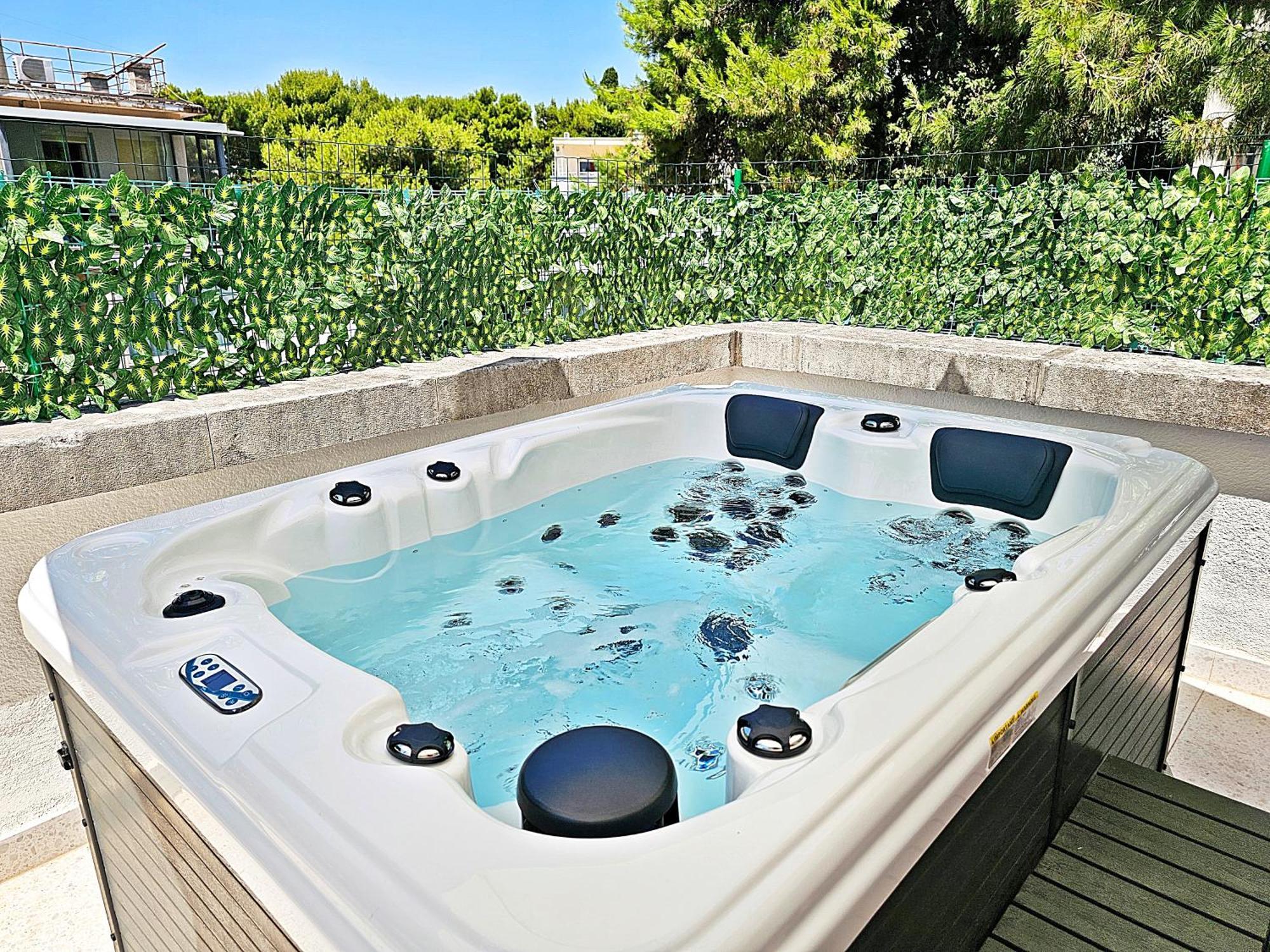 Luxury Seaside House Noble- Location In Town Gasthuis Split