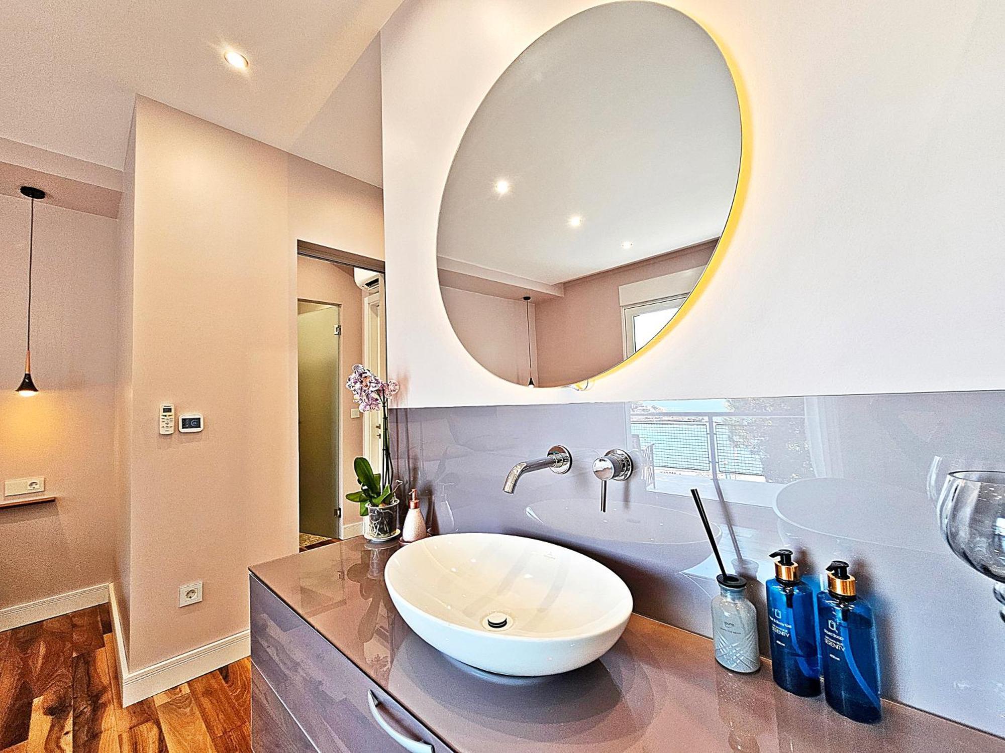 Gasthuis Luxury Seaside House Noble- Location In Town