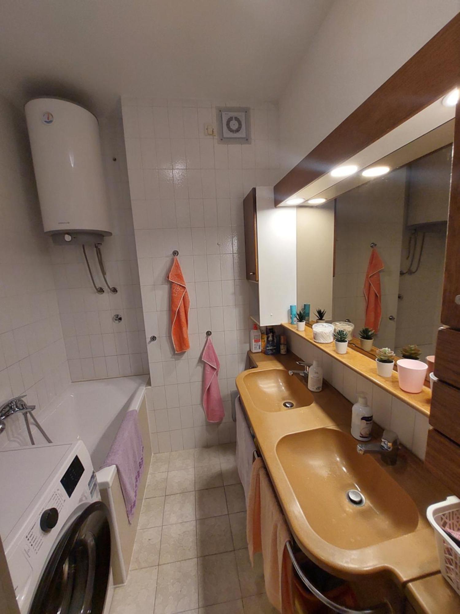 Apartment Jela *