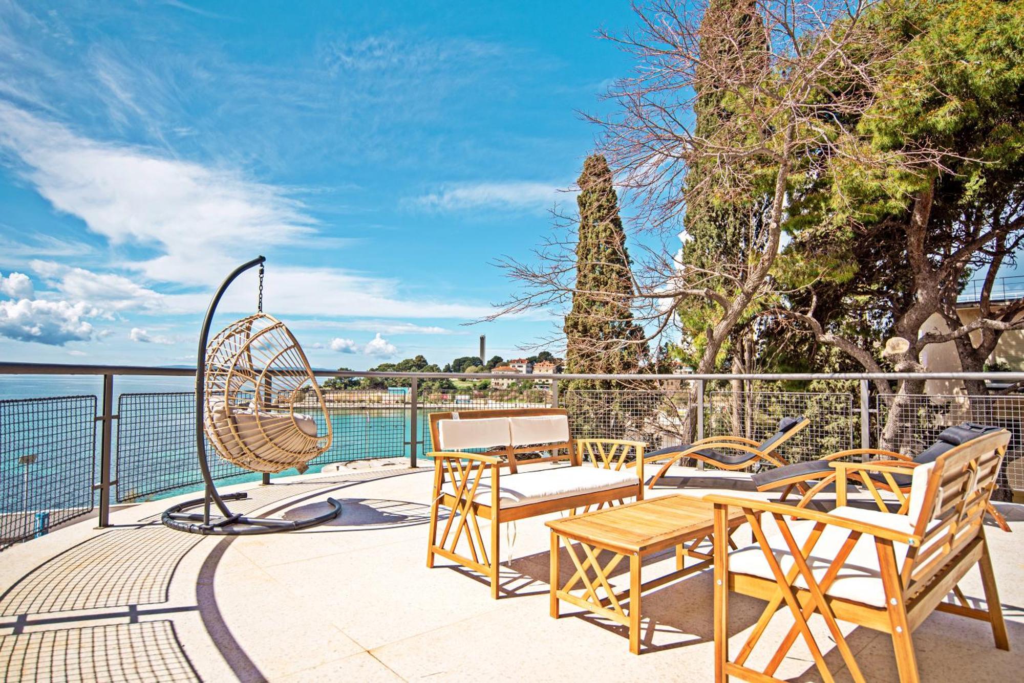 Luxury Seaside House Noble- Location In Town Gasthuis