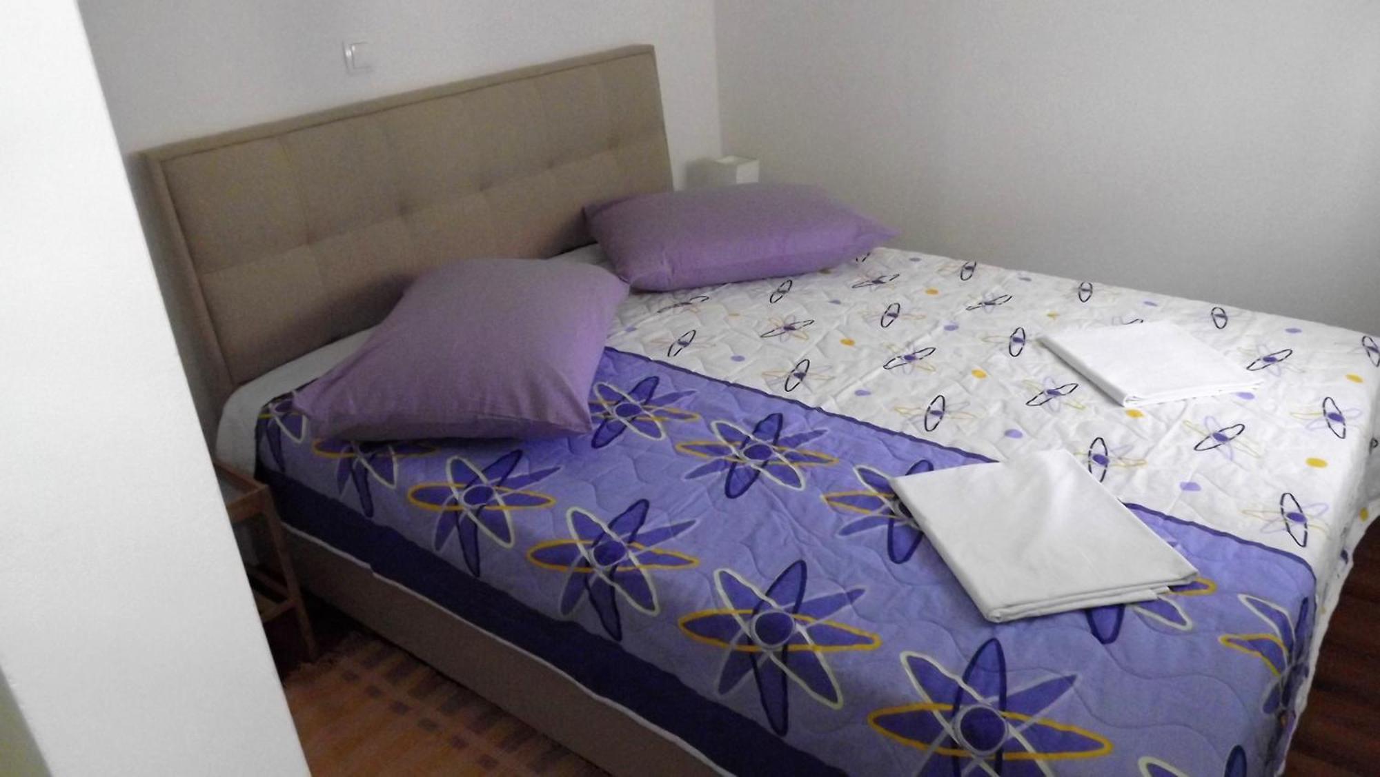 Holidays 3 Apartment Split