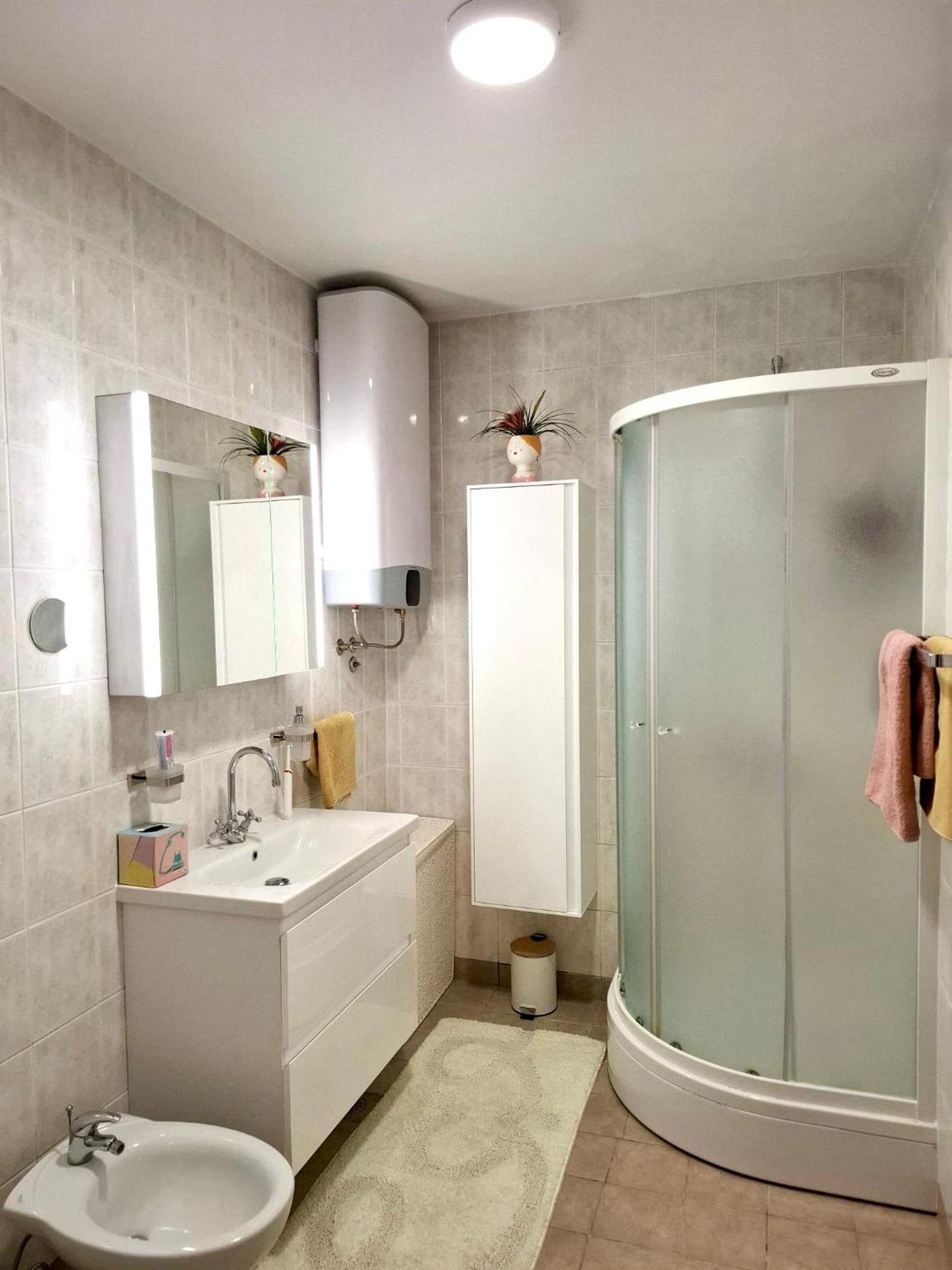 Bizzbuzz Apartment *