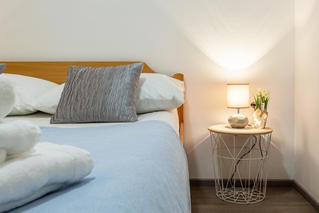 Josko - Combine Parking&beach&old Town