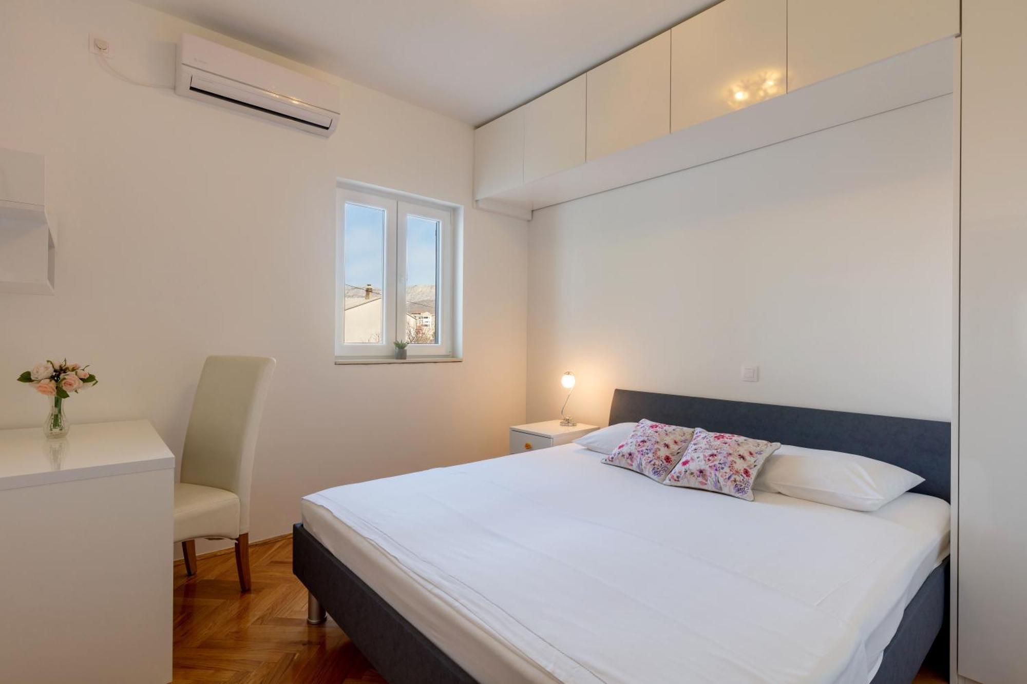Apartment Lovli