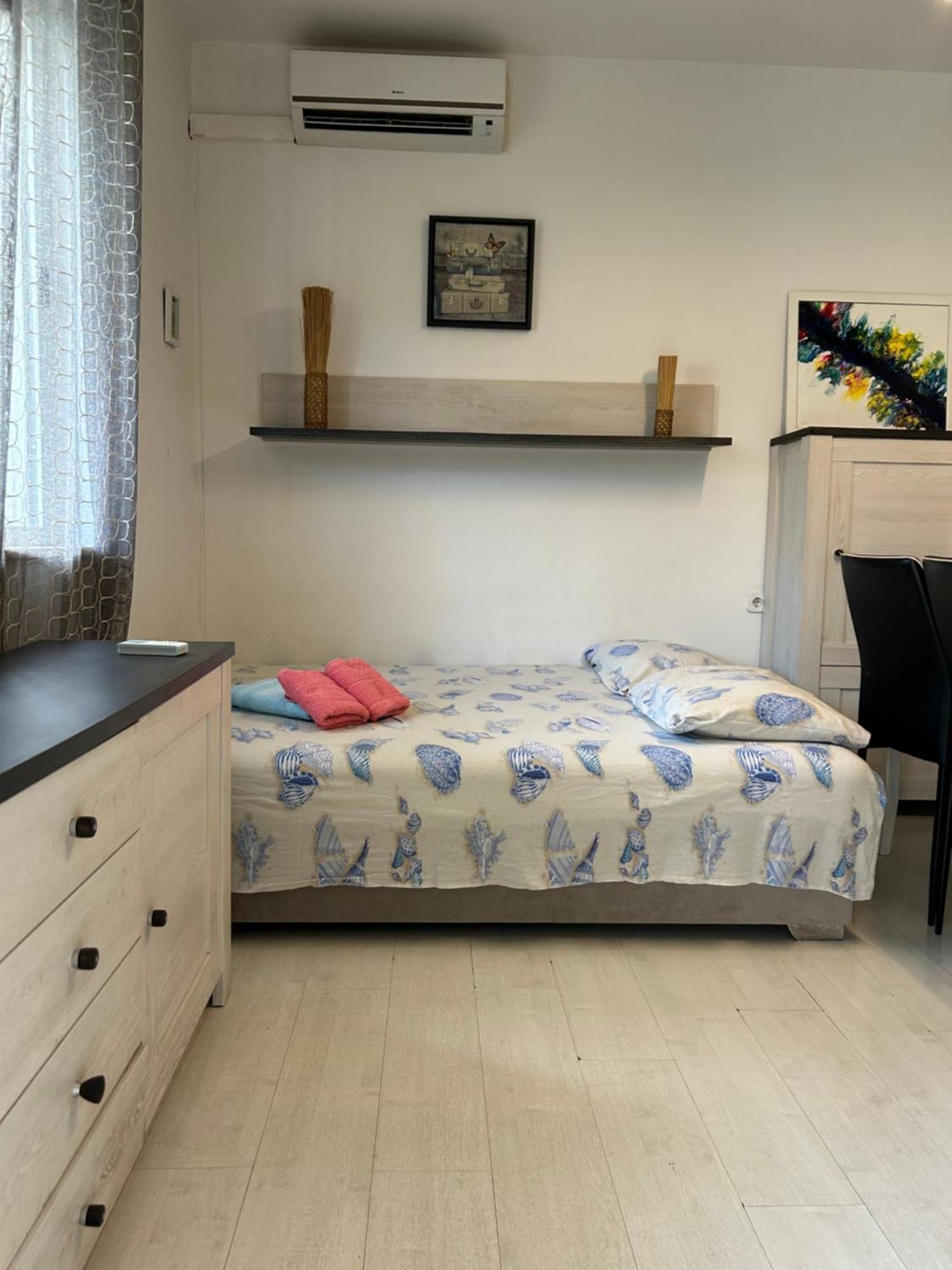 Lu Apartment *