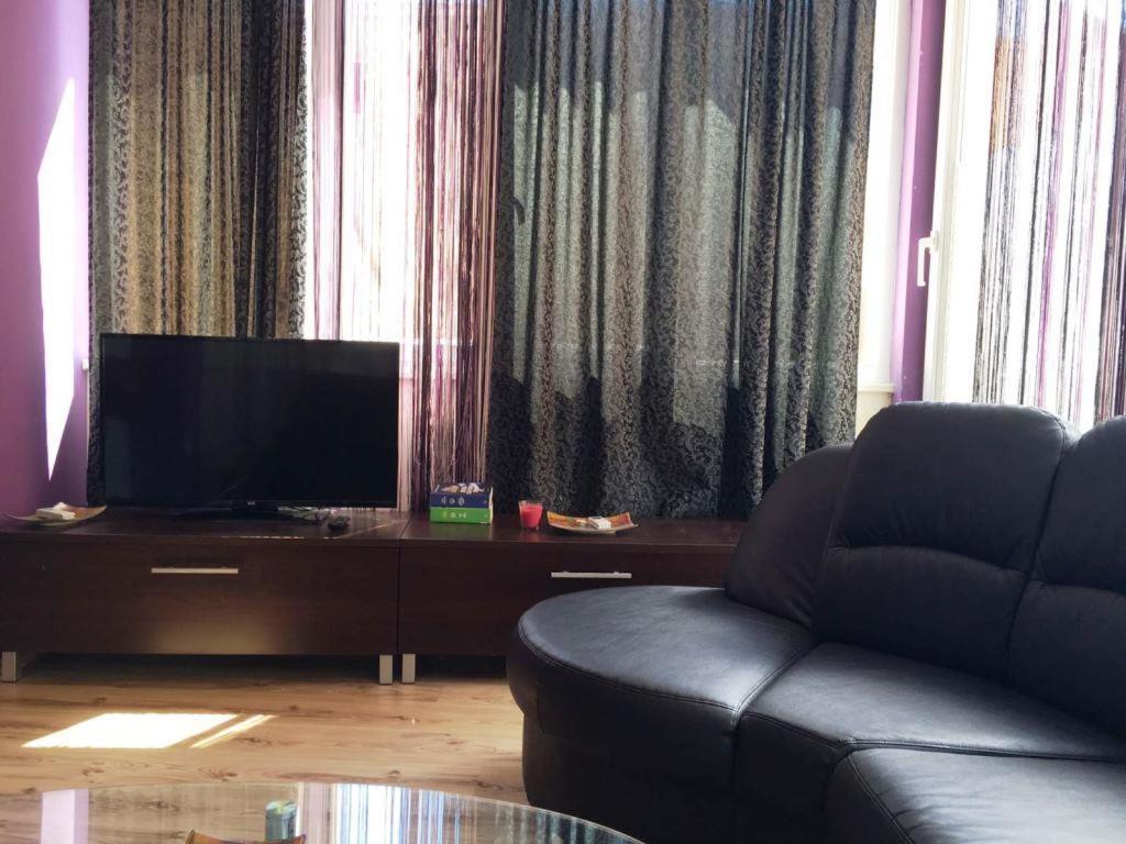 Holiday House