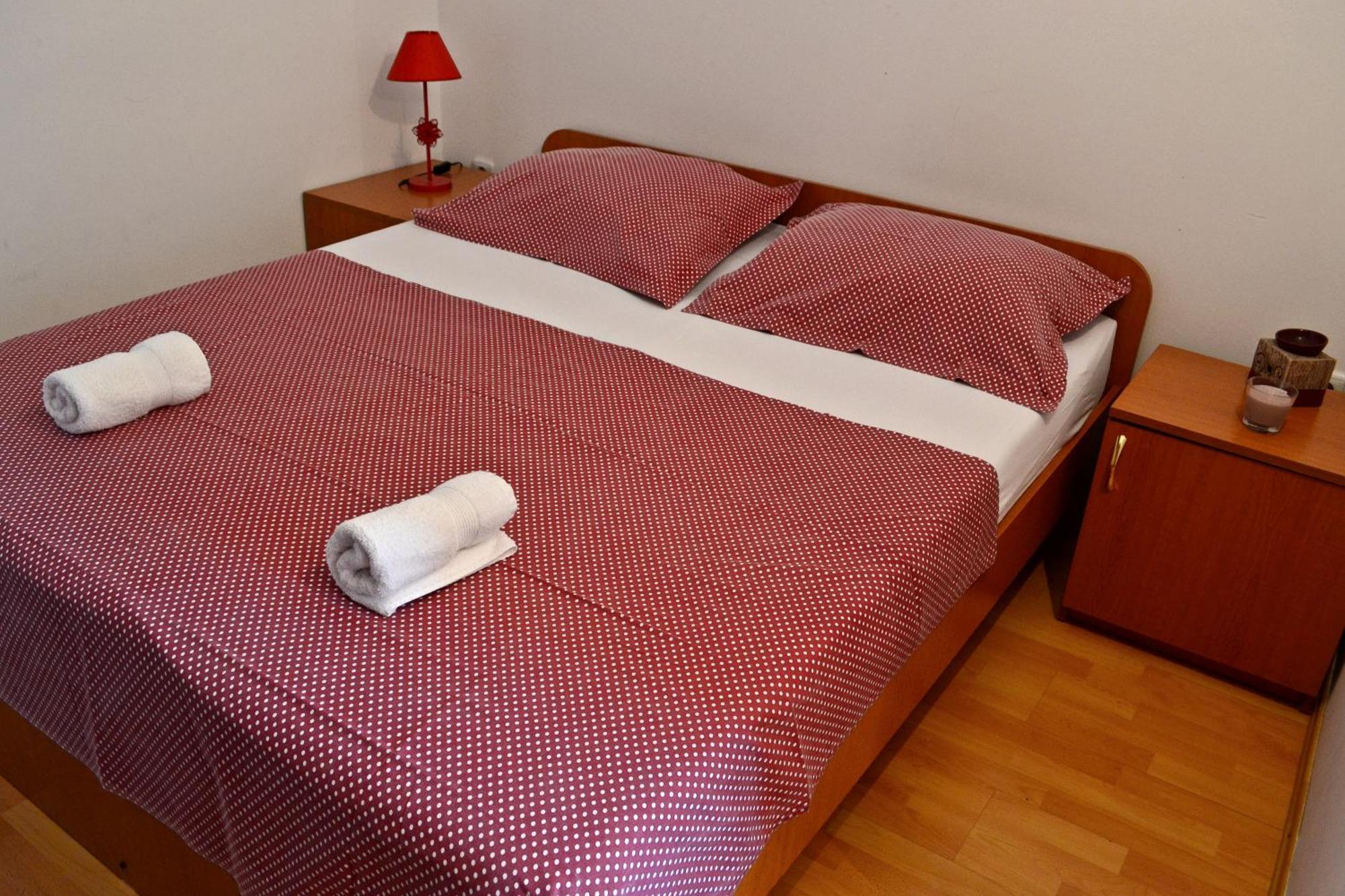 Apartment Holiday House Split