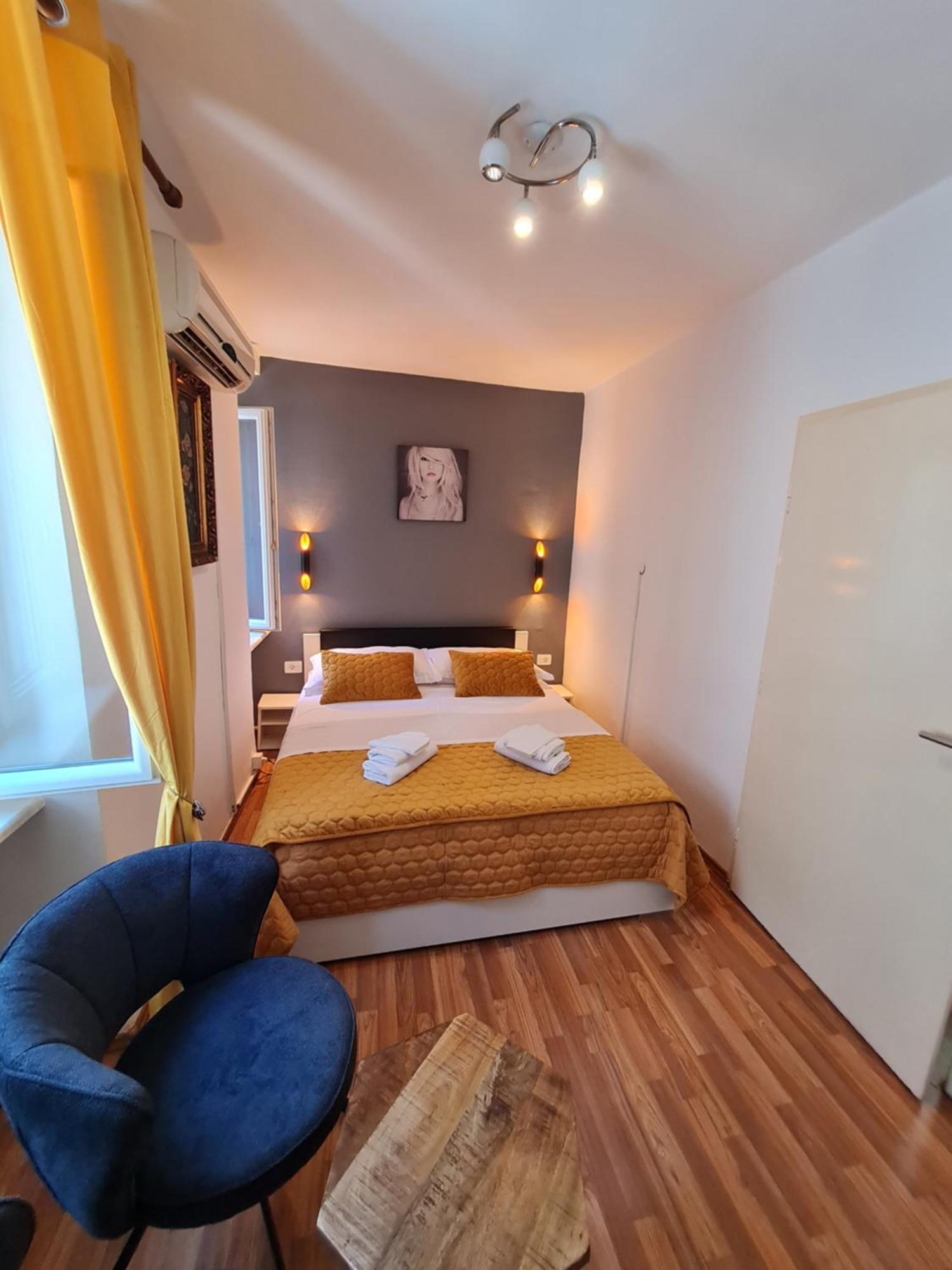 Inchy Guest house