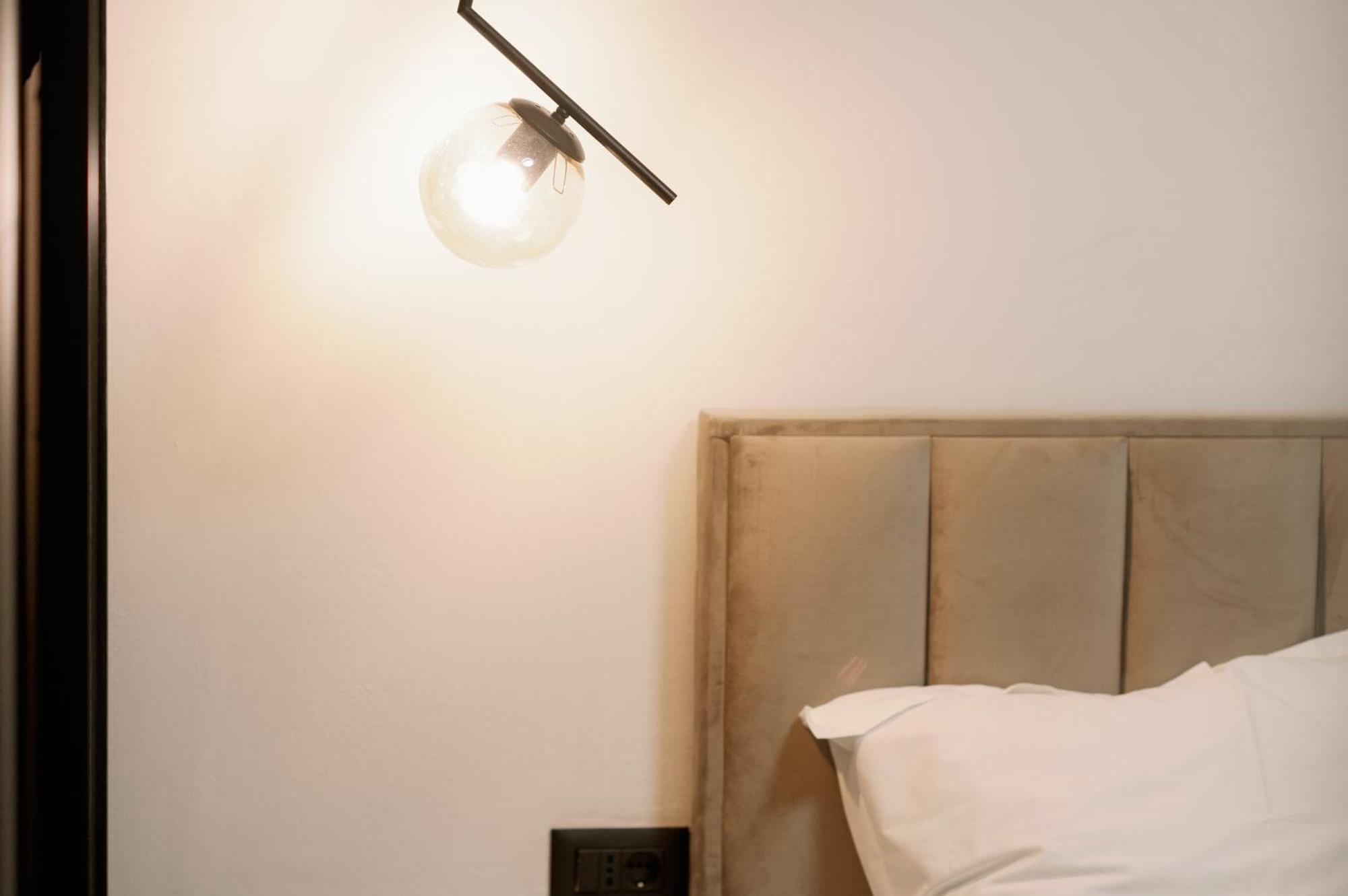 Luxury Centre & Apartment