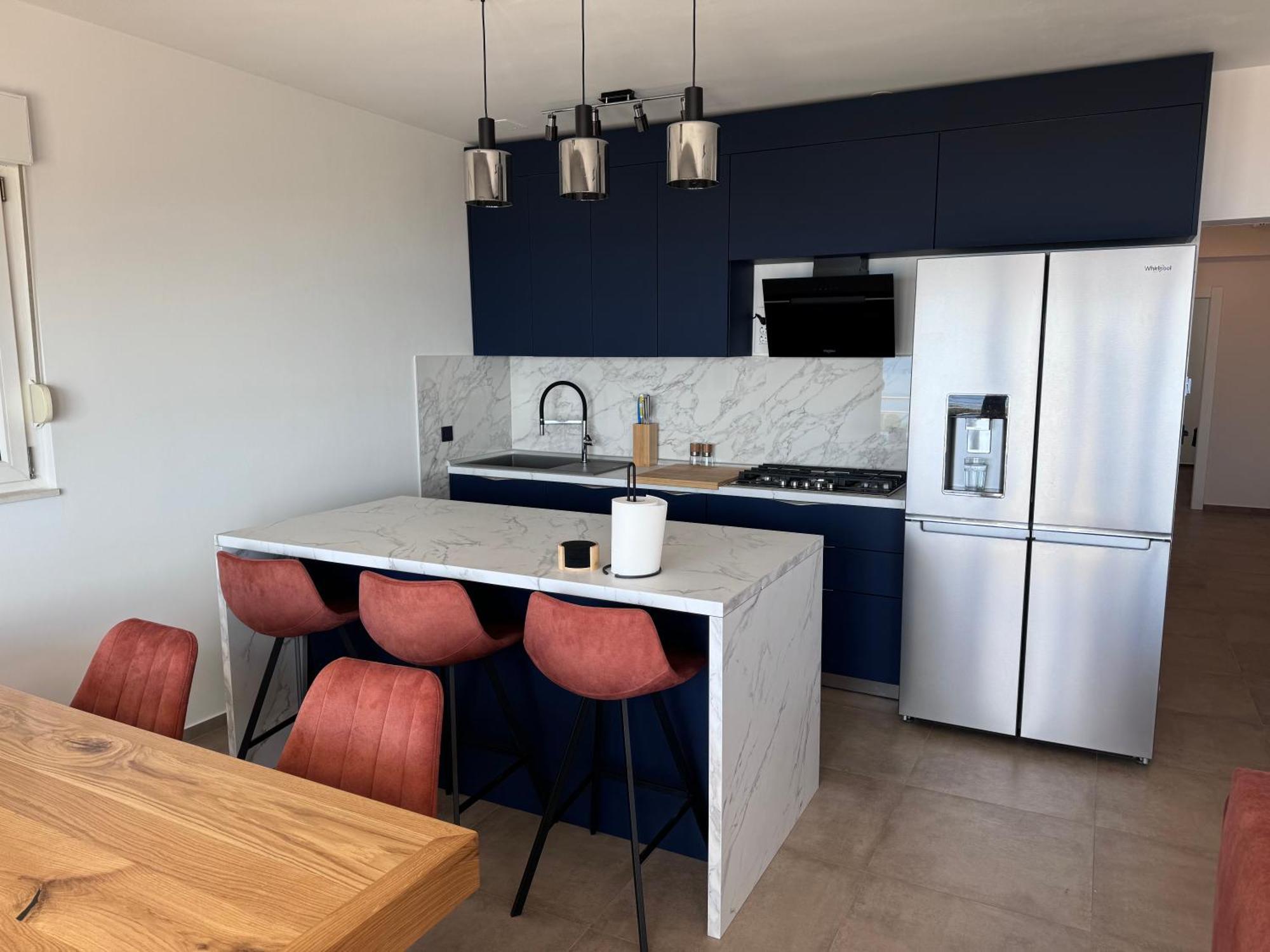Apartment Chill Blue -