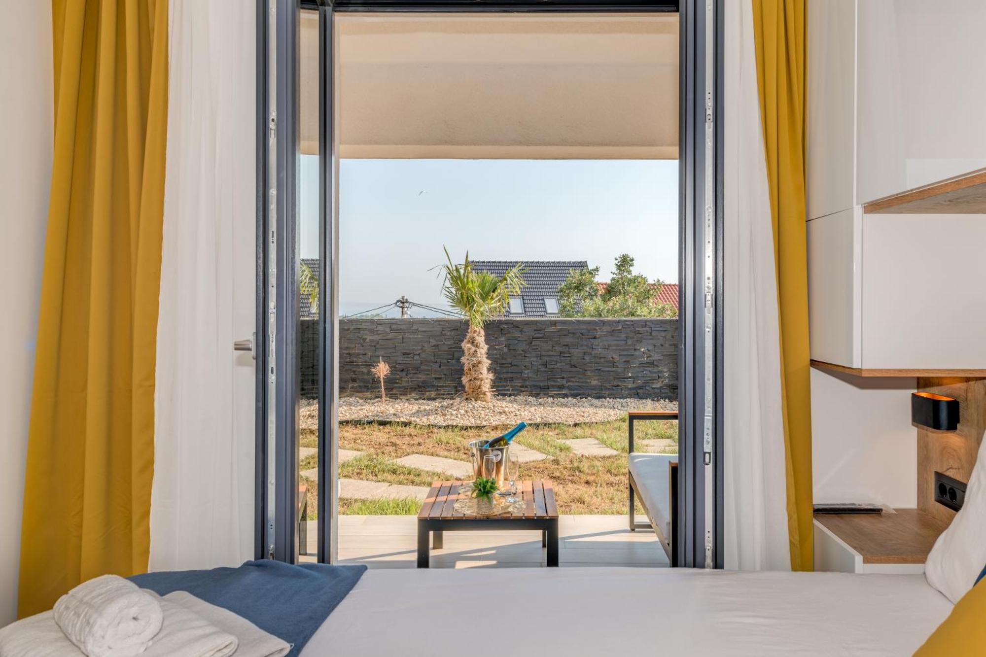 Panorama Coastal Haven Split