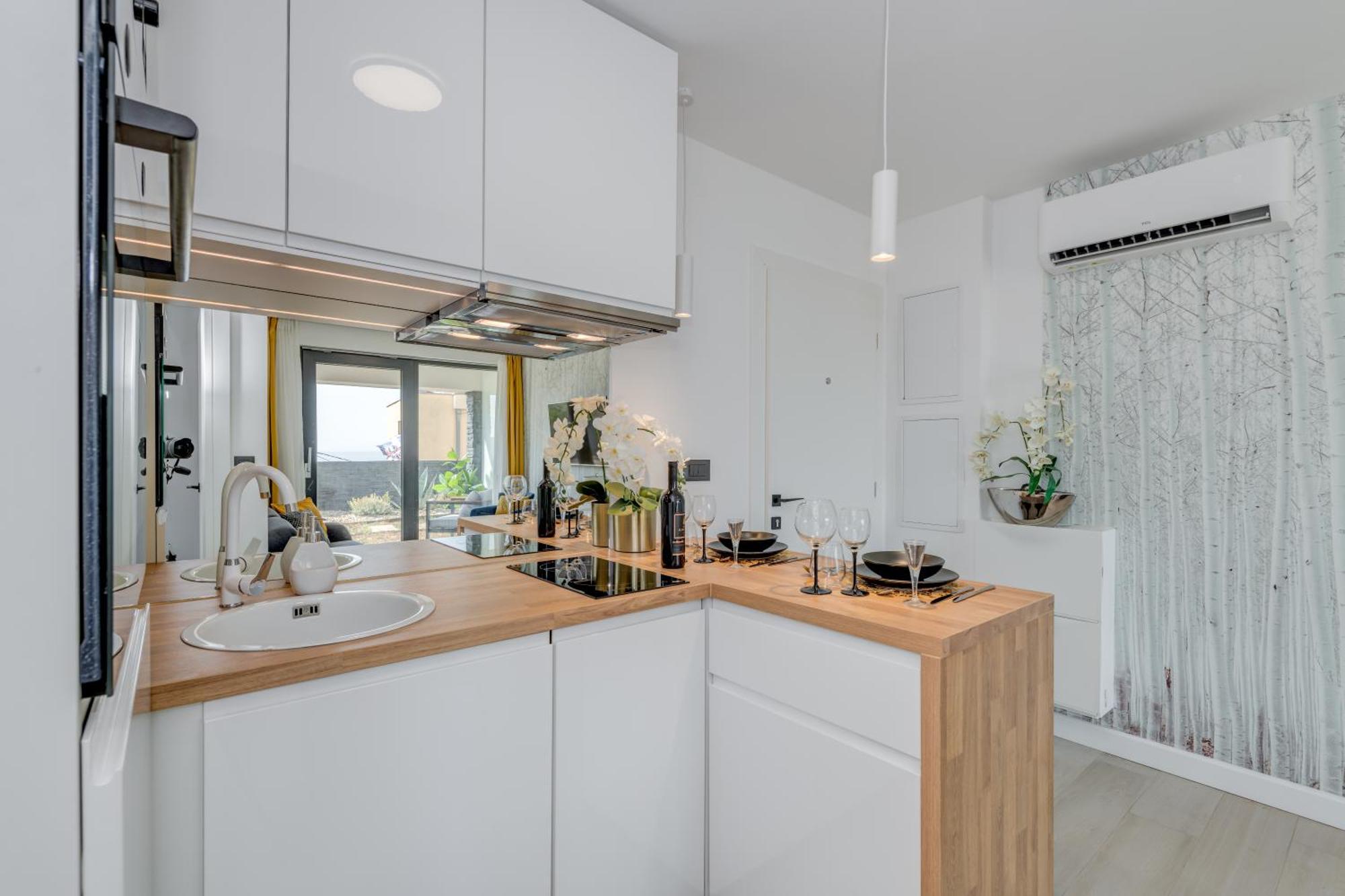 Panorama Coastal Haven Split