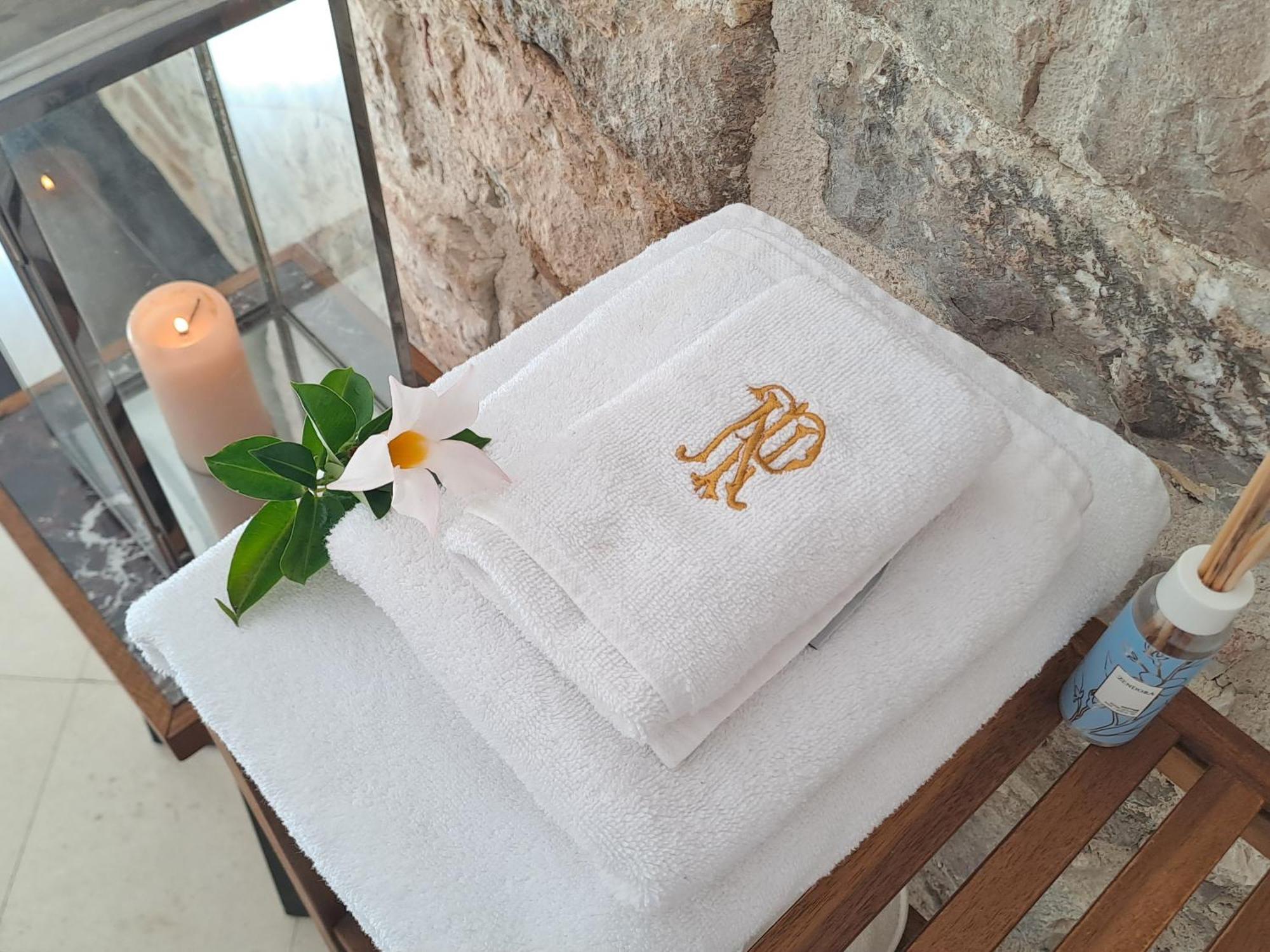 Luxury Palazzo Dei Conti - Aparthotel *
