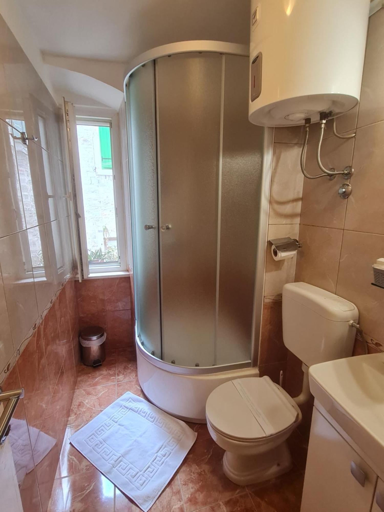 Guest house Inchy