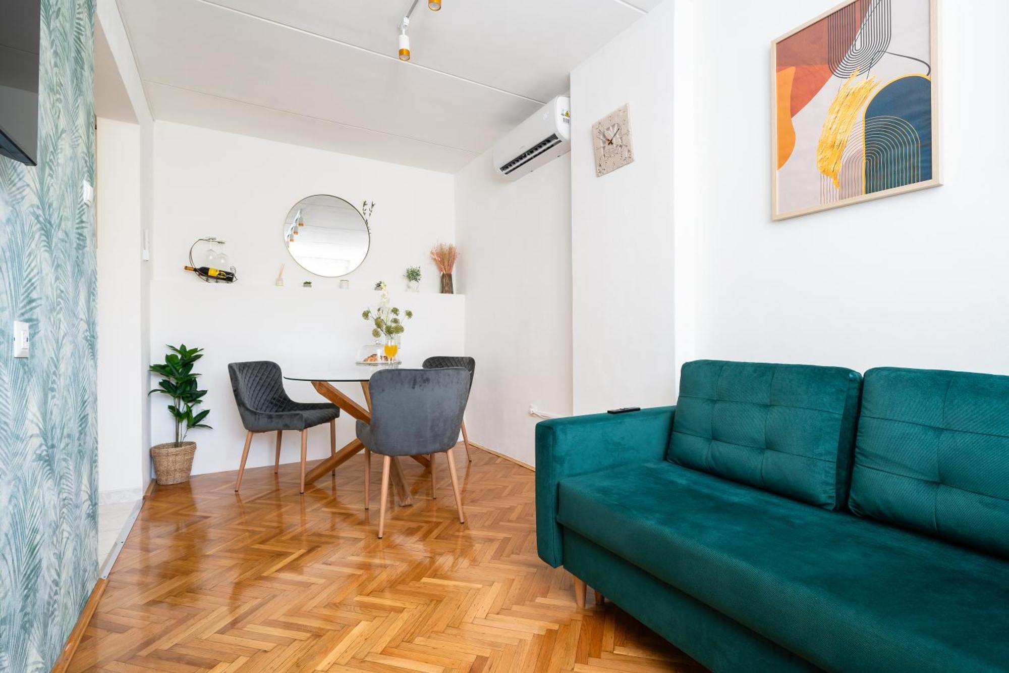 Experience Of Apartment Split