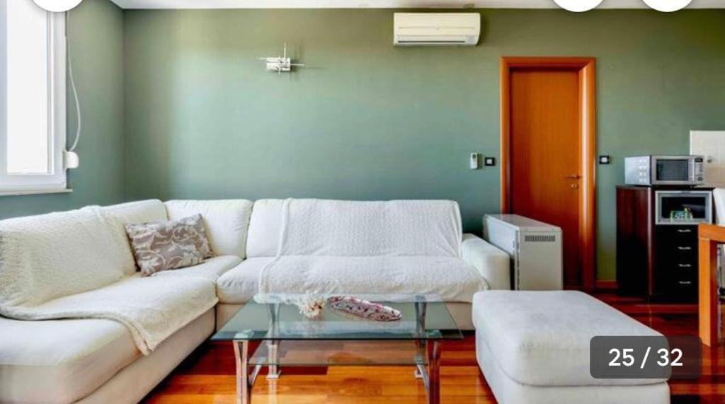 Apartment Capital Split