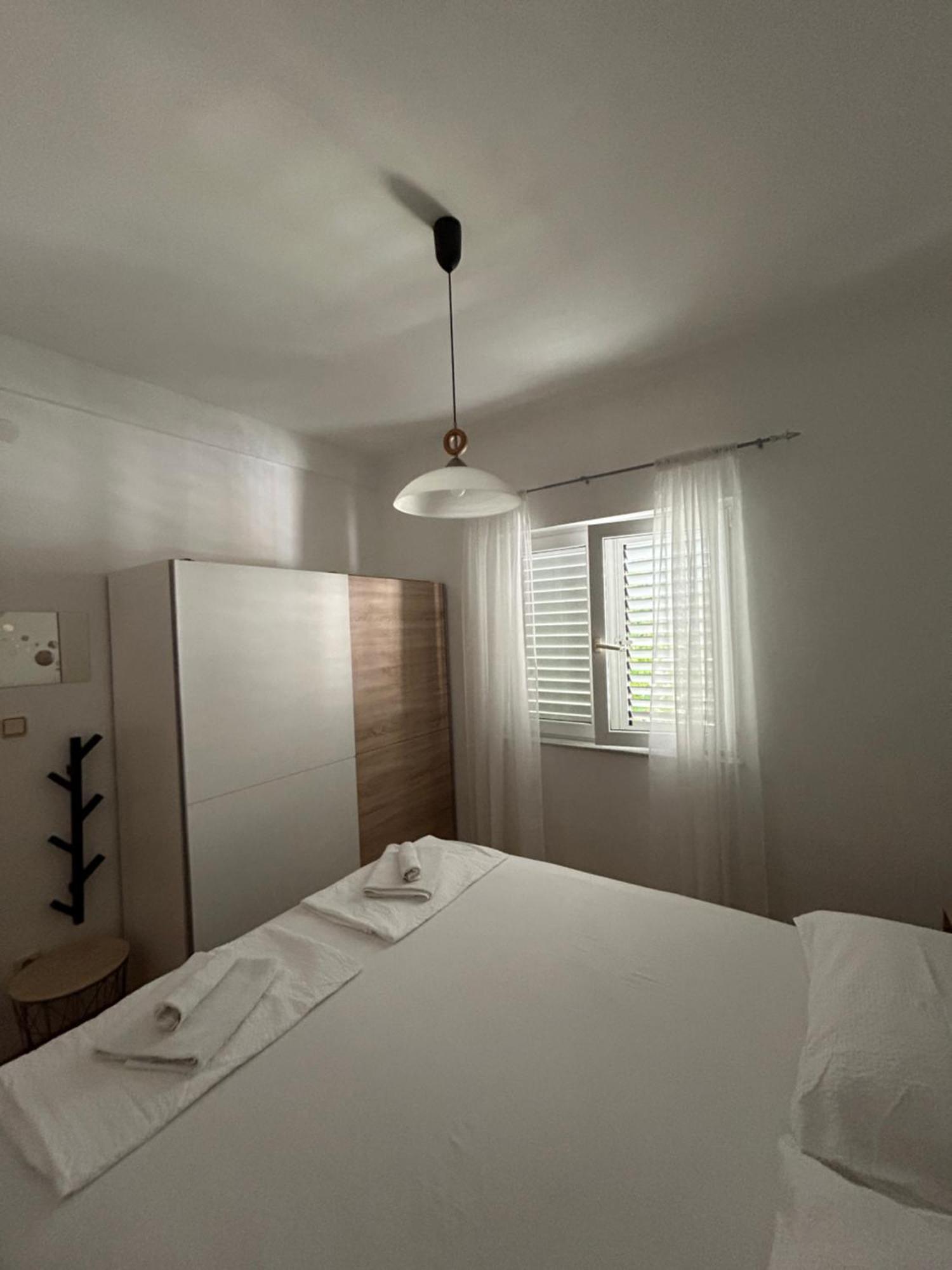 Lorena Apartment *