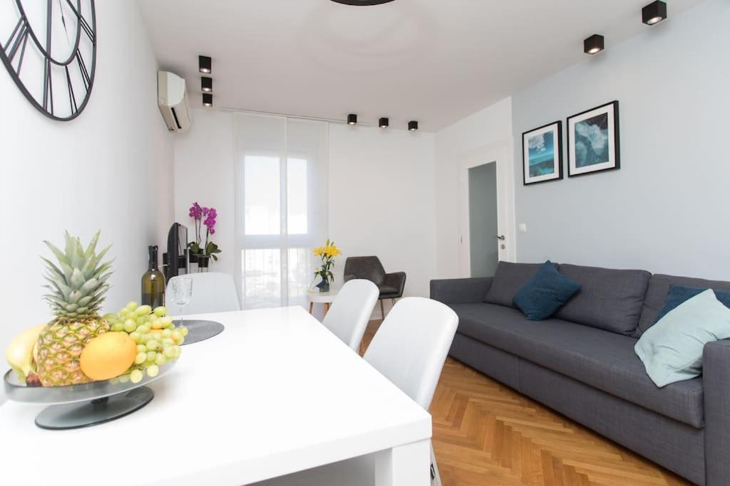 Apartment U Petree *