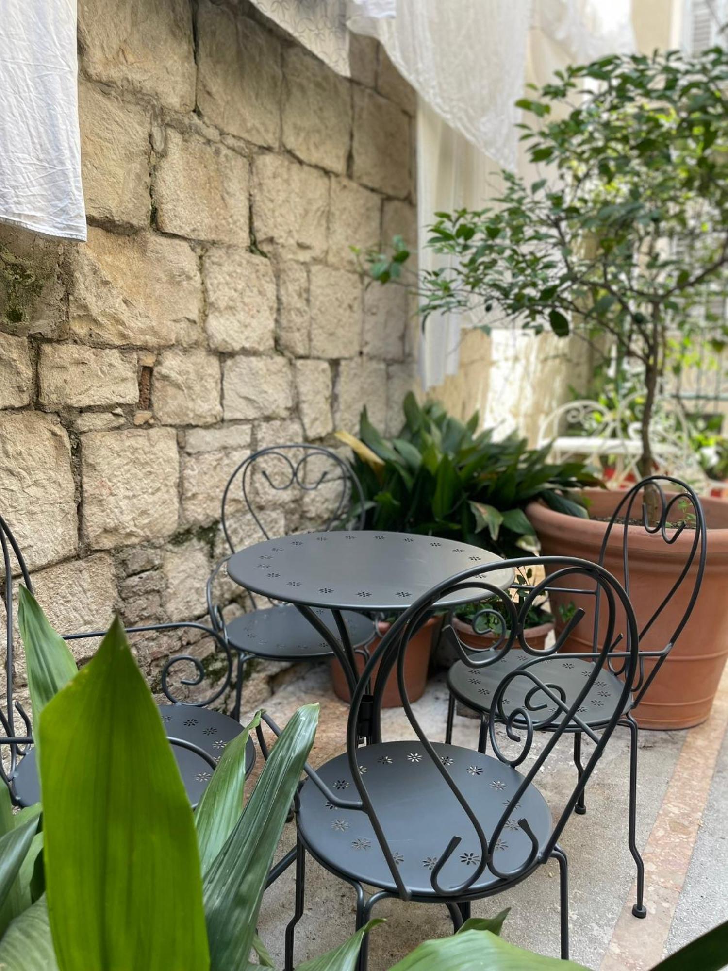 Apartment “jelin Dvor” 3+2, Bacvice, Split