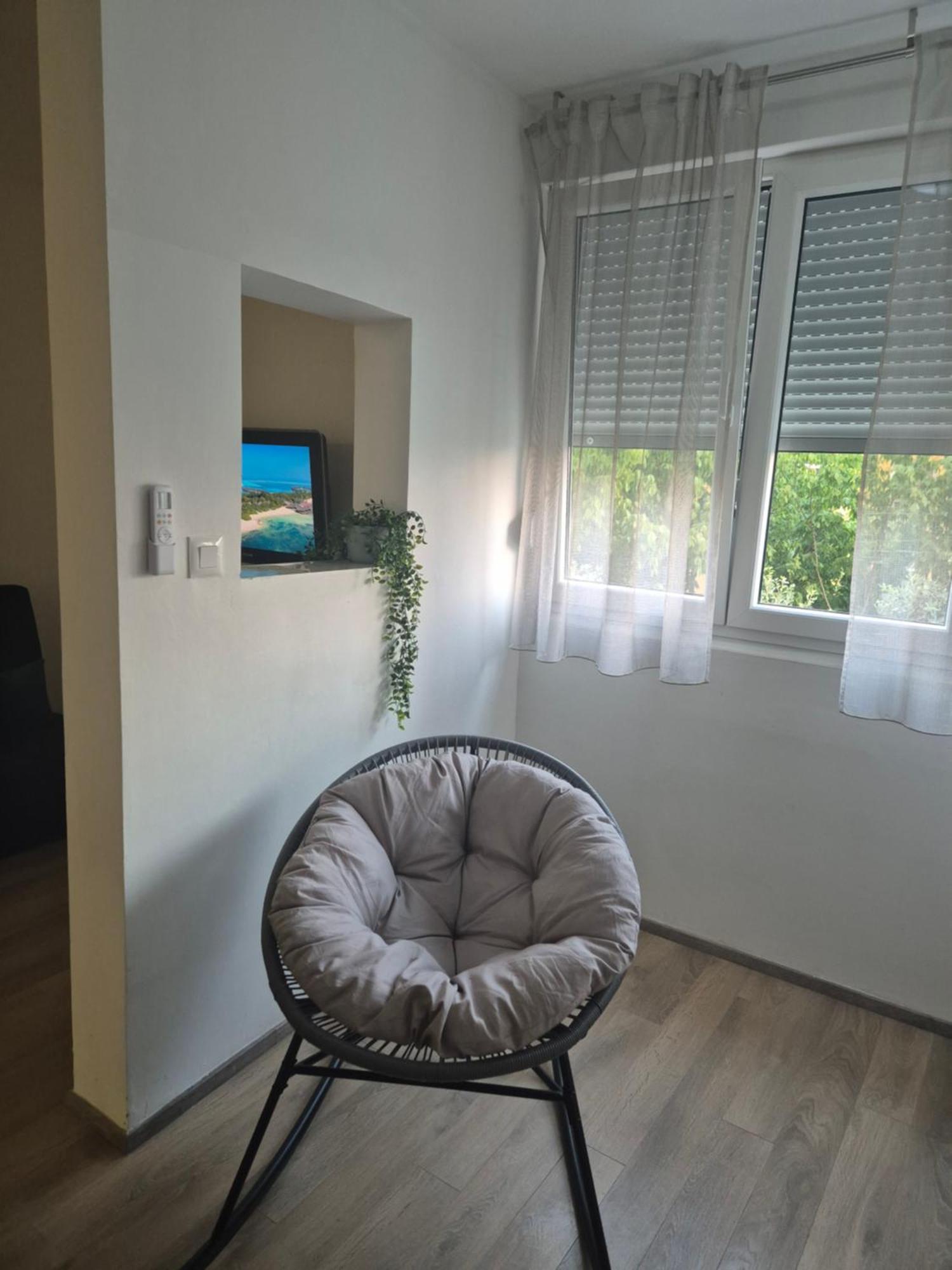 Milestone Apartment