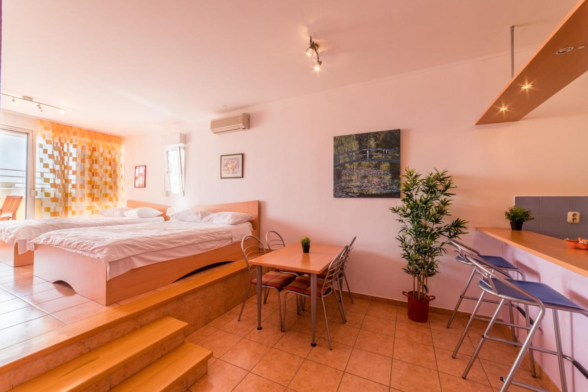 Apartman M Studio *