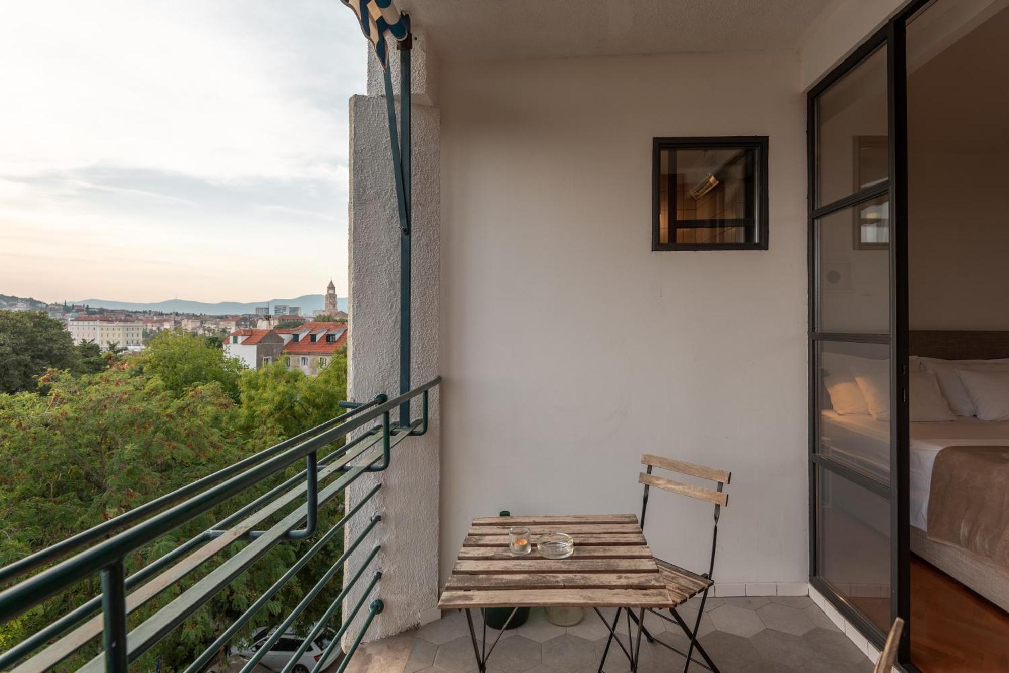Bregos Superior - Unique Design 3-br - Unbelievable Panoramic View Of - Walking Distance From Unesco Palace And Bacvice - Free Parking - Buralux * Split