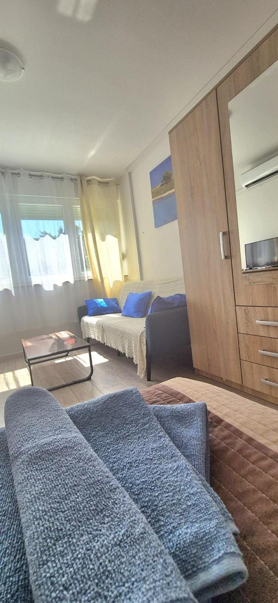 Indigo Apartment