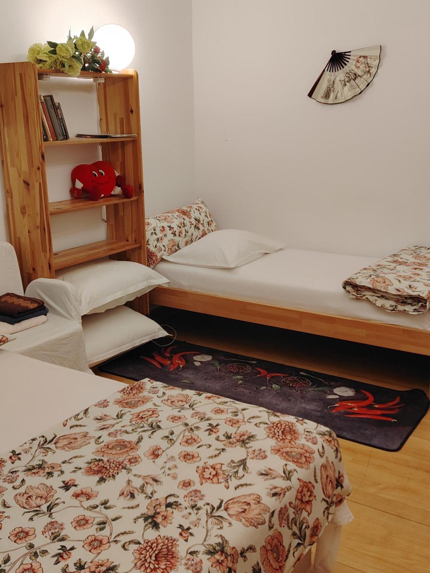 Big For2or3or4or5 Apartment *