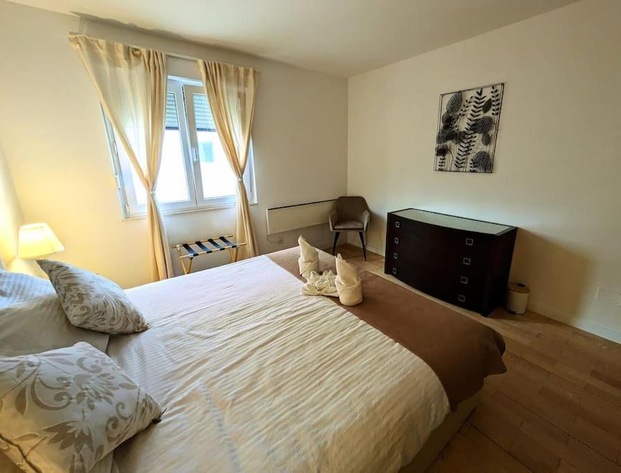 Seaside Bliss In Apartment