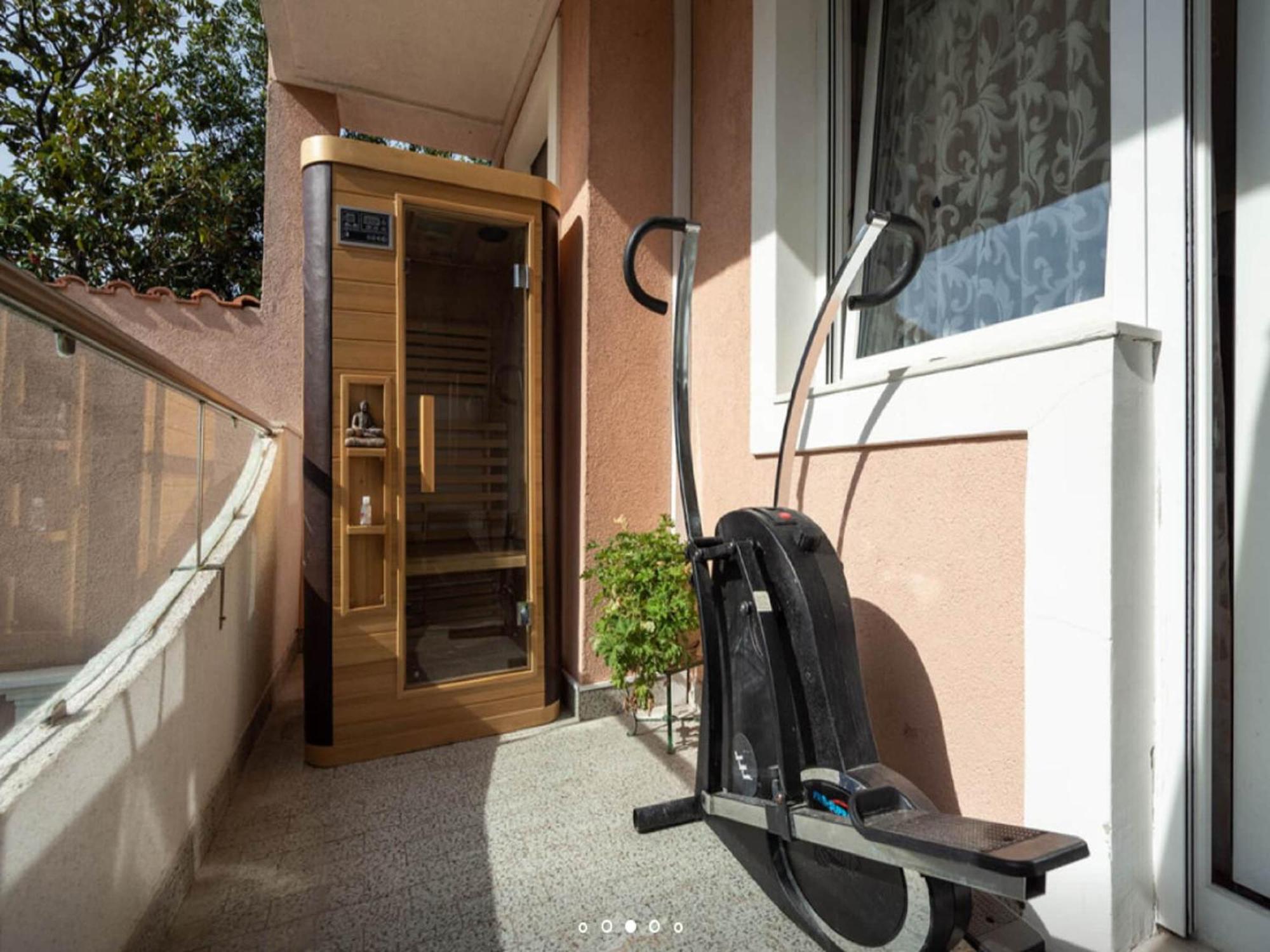 Luxury Jasmin-two Bedroom With Hot Tub Split