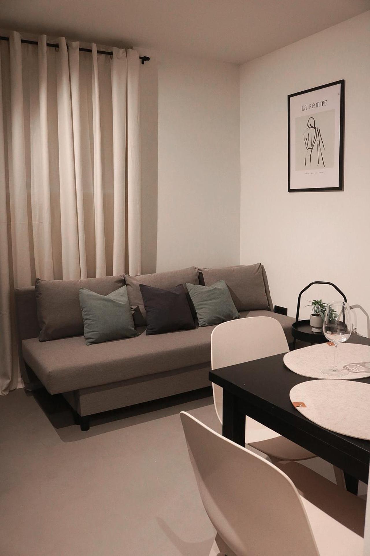 Pamar Downtown Apartment