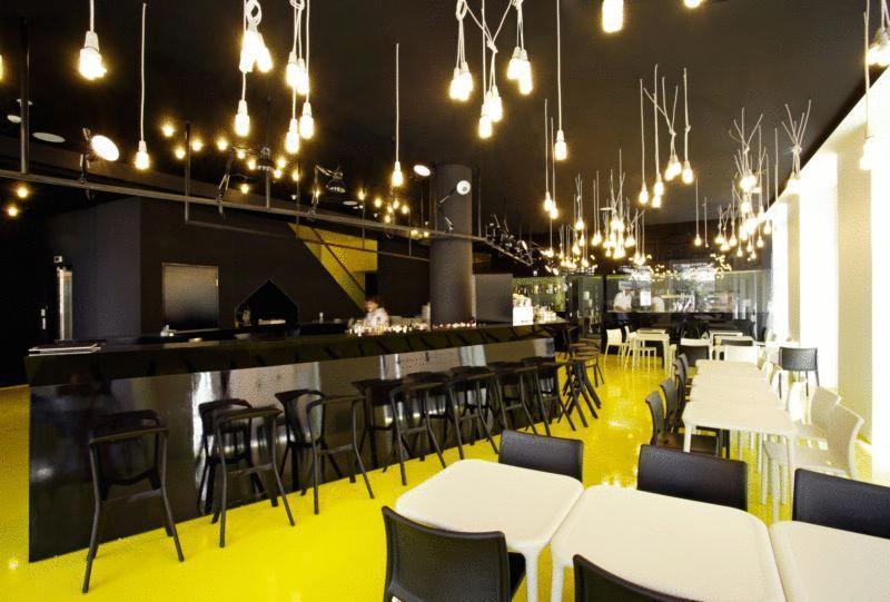 Design One Hostel *