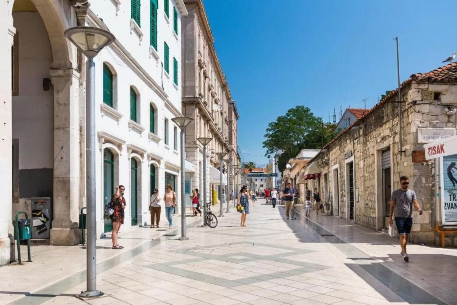 Iva - Modern Downtown * Split