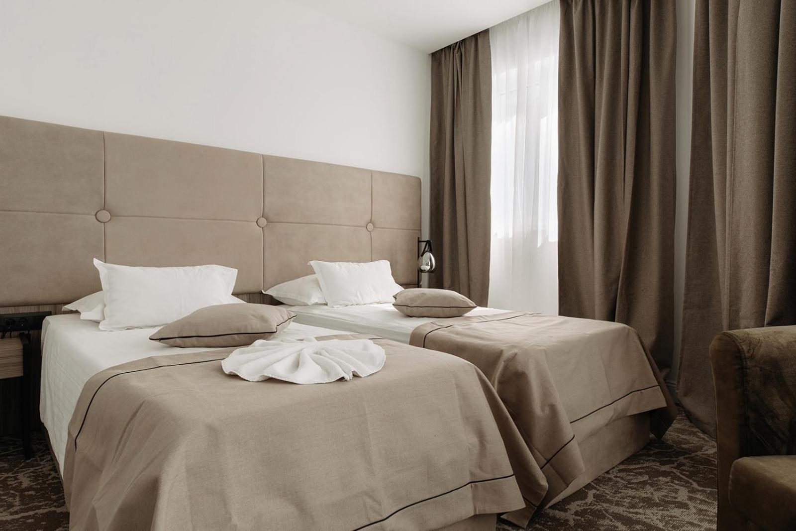 Fanat Hotel