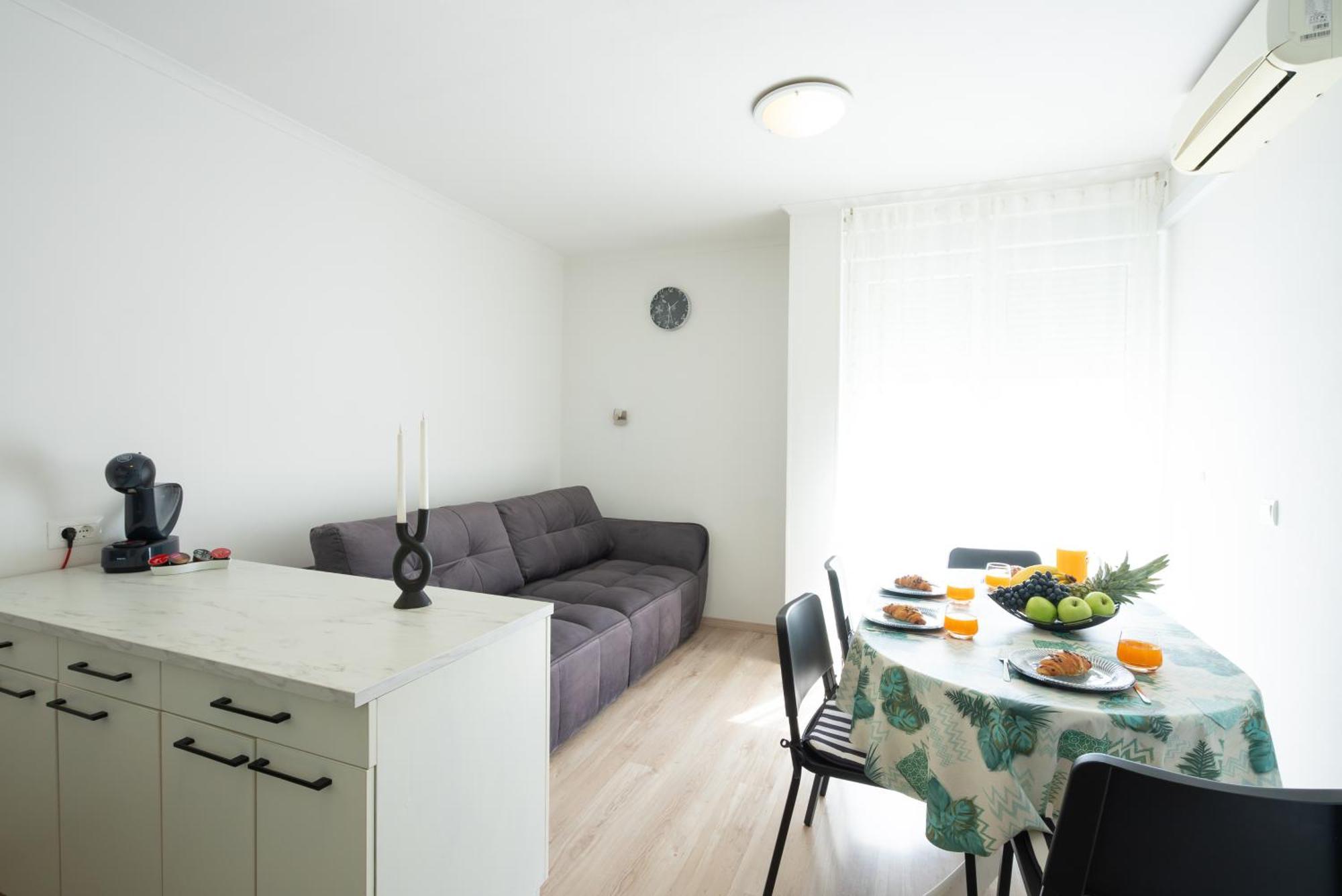 Apartment Adventure 75m2 Close To The Center