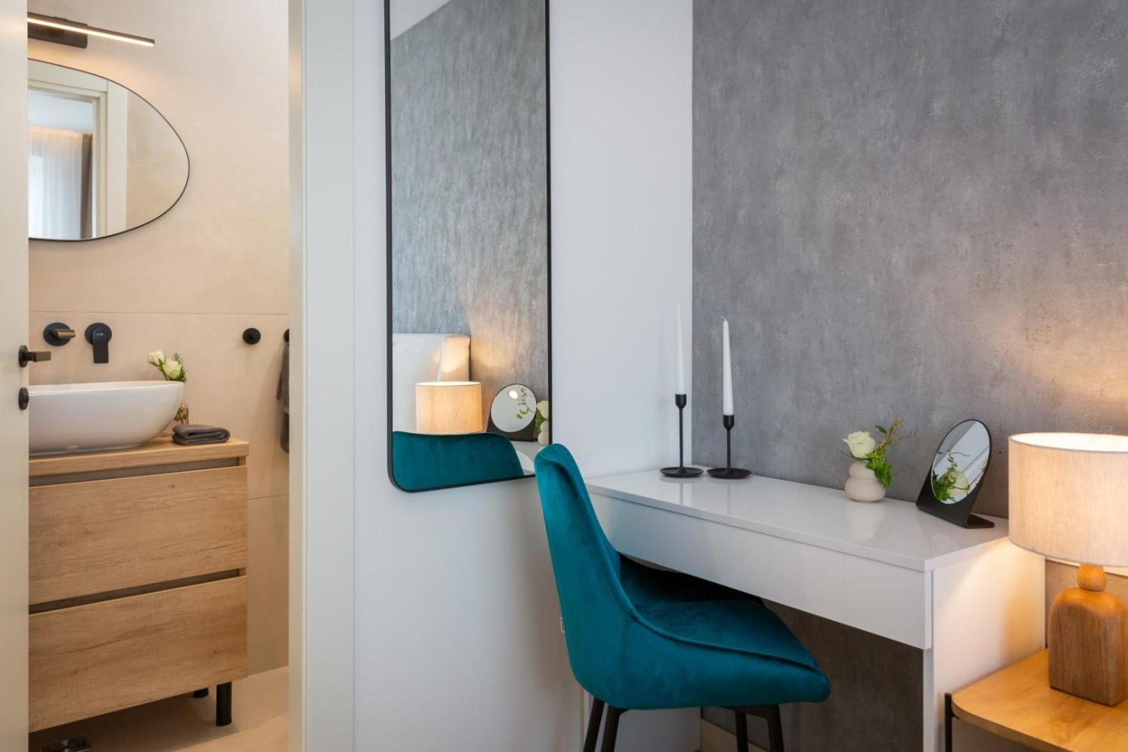 Luxury Silvery In Center With Jacuzzi, Sauna And Parking Apartamento Split