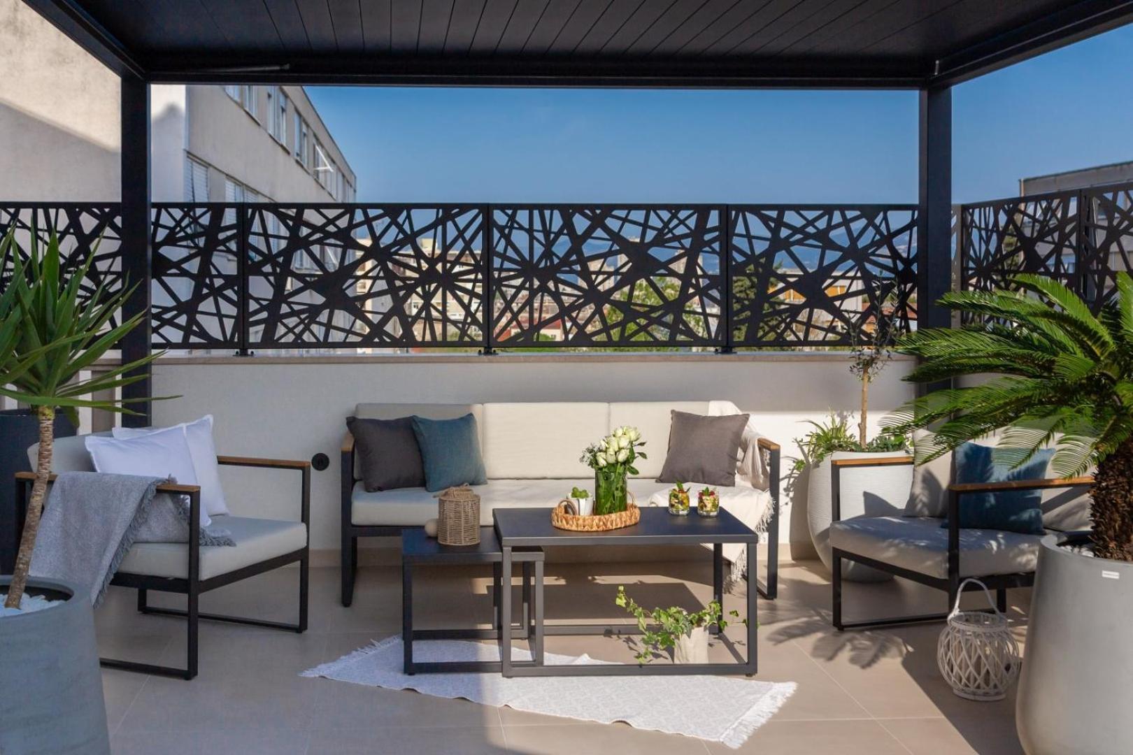 Apartamento Luxury Silvery In Center With Jacuzzi, Sauna And Parking *