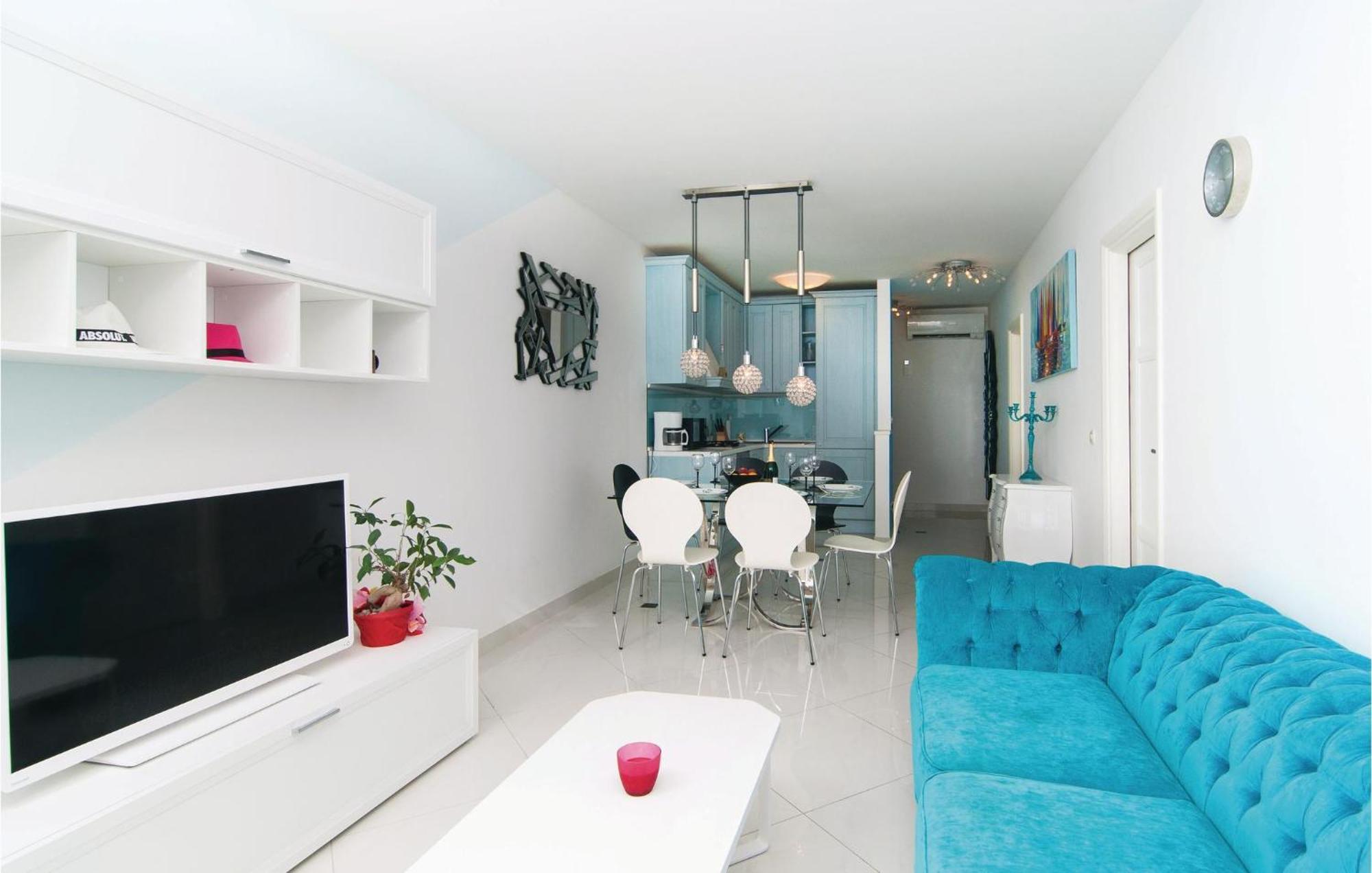 Awesome In With Kitchen * Split