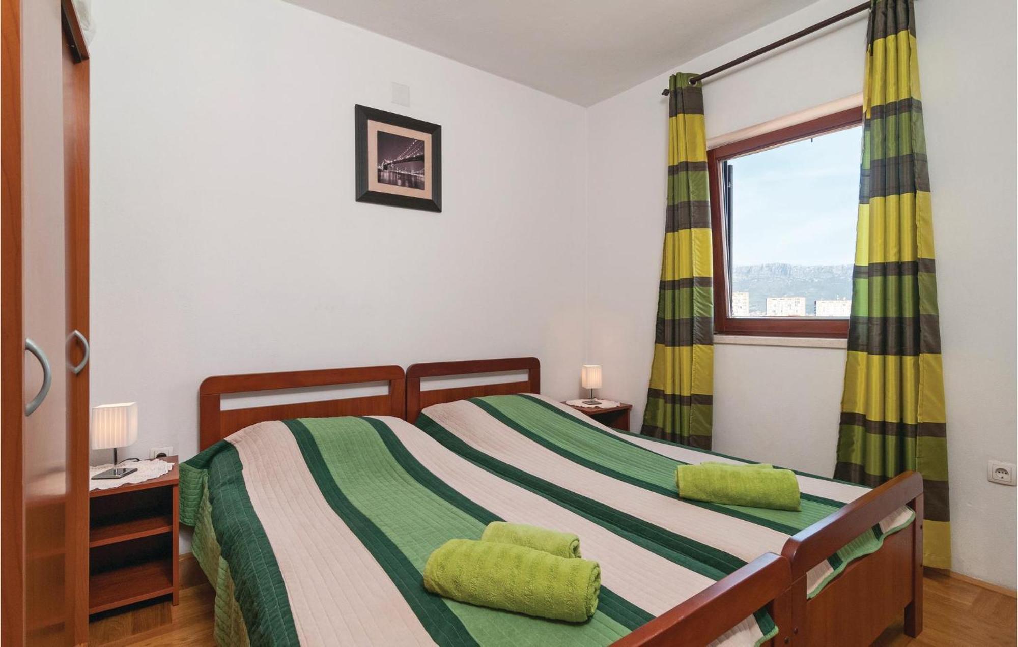 Apartment Lovely In With Wifi *