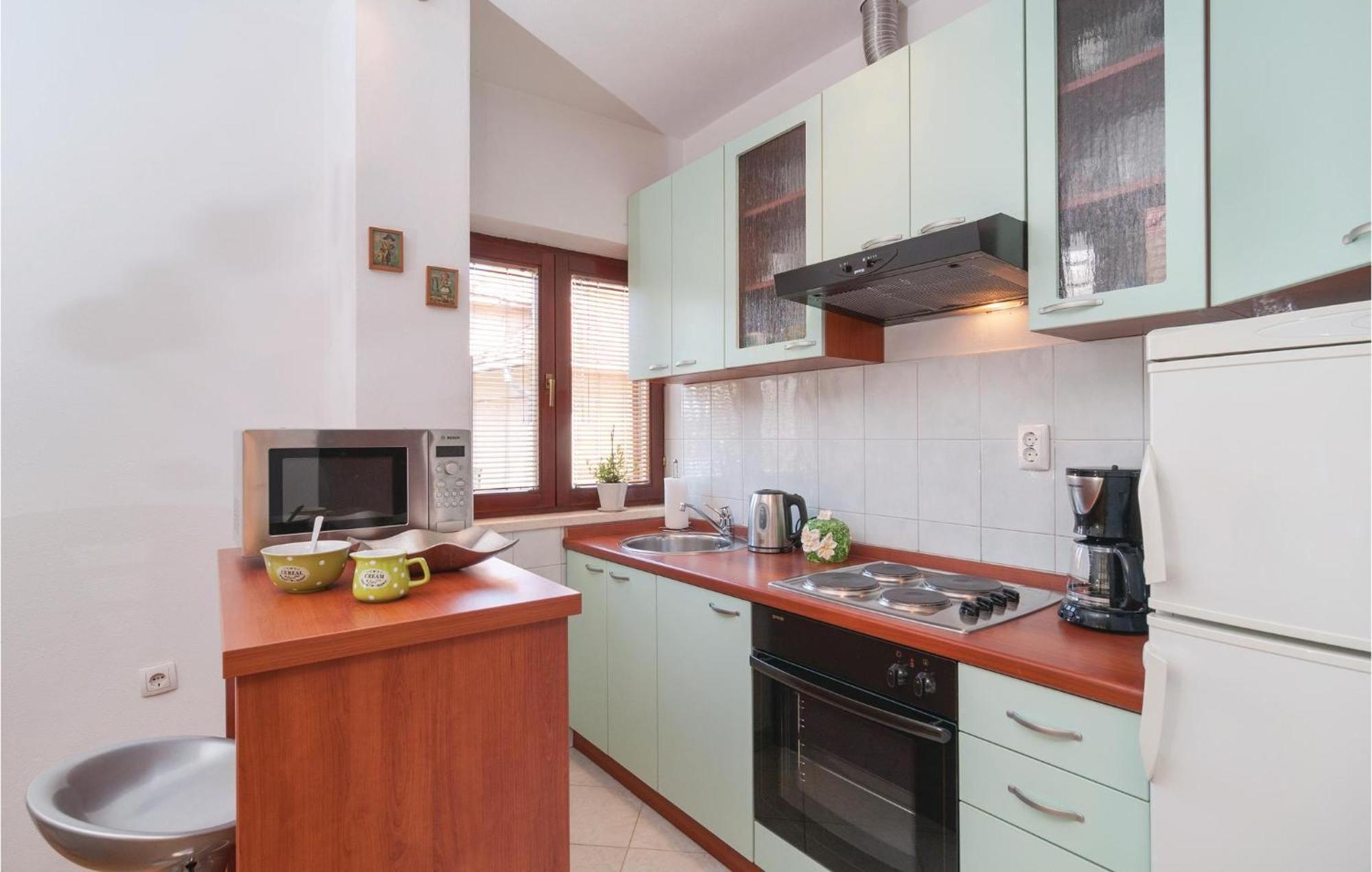 Apartment Lovely In With Wifi