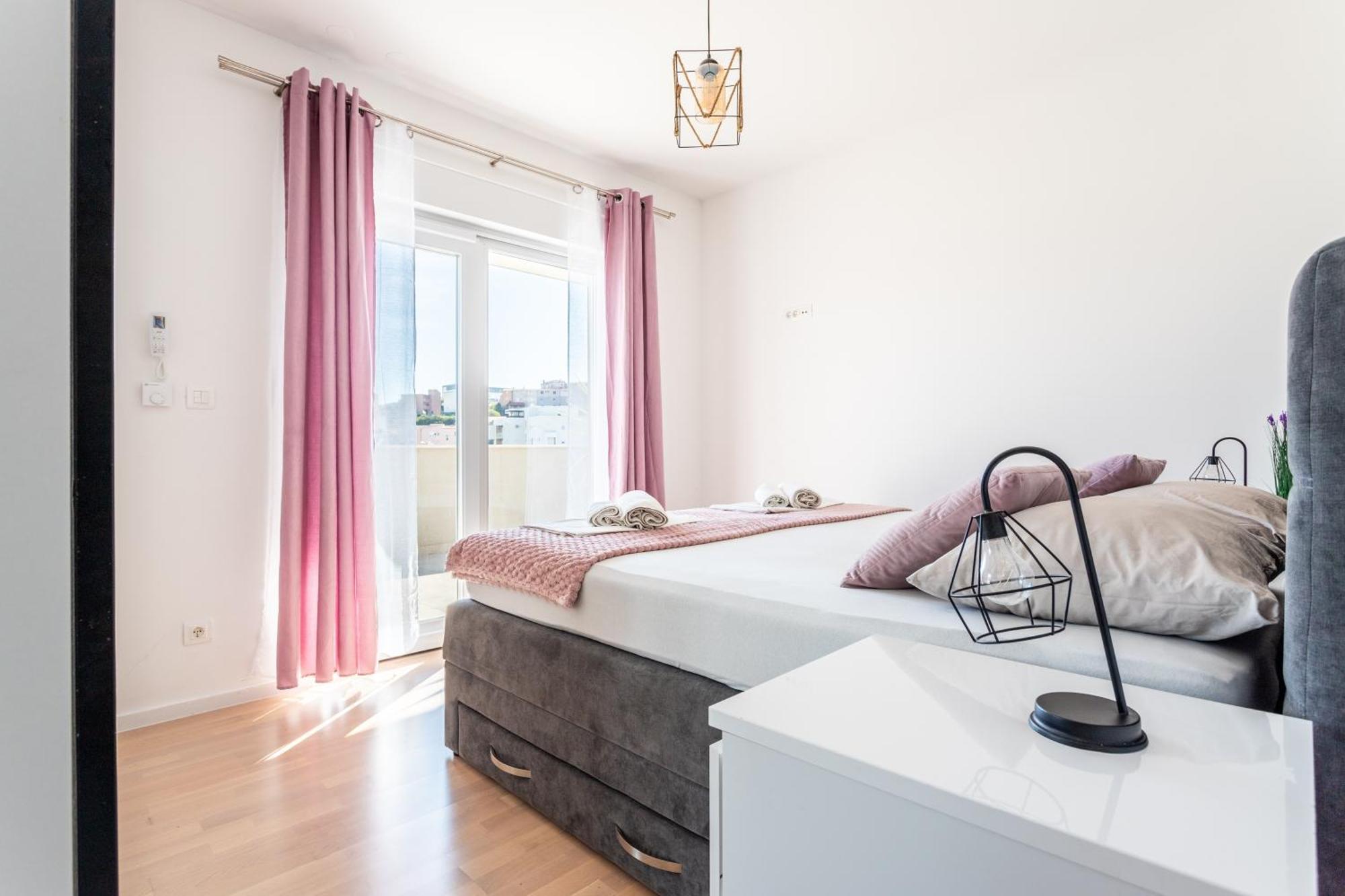New Luxury 3-bedroom Penthouse With Huge Terrace Apartamento *