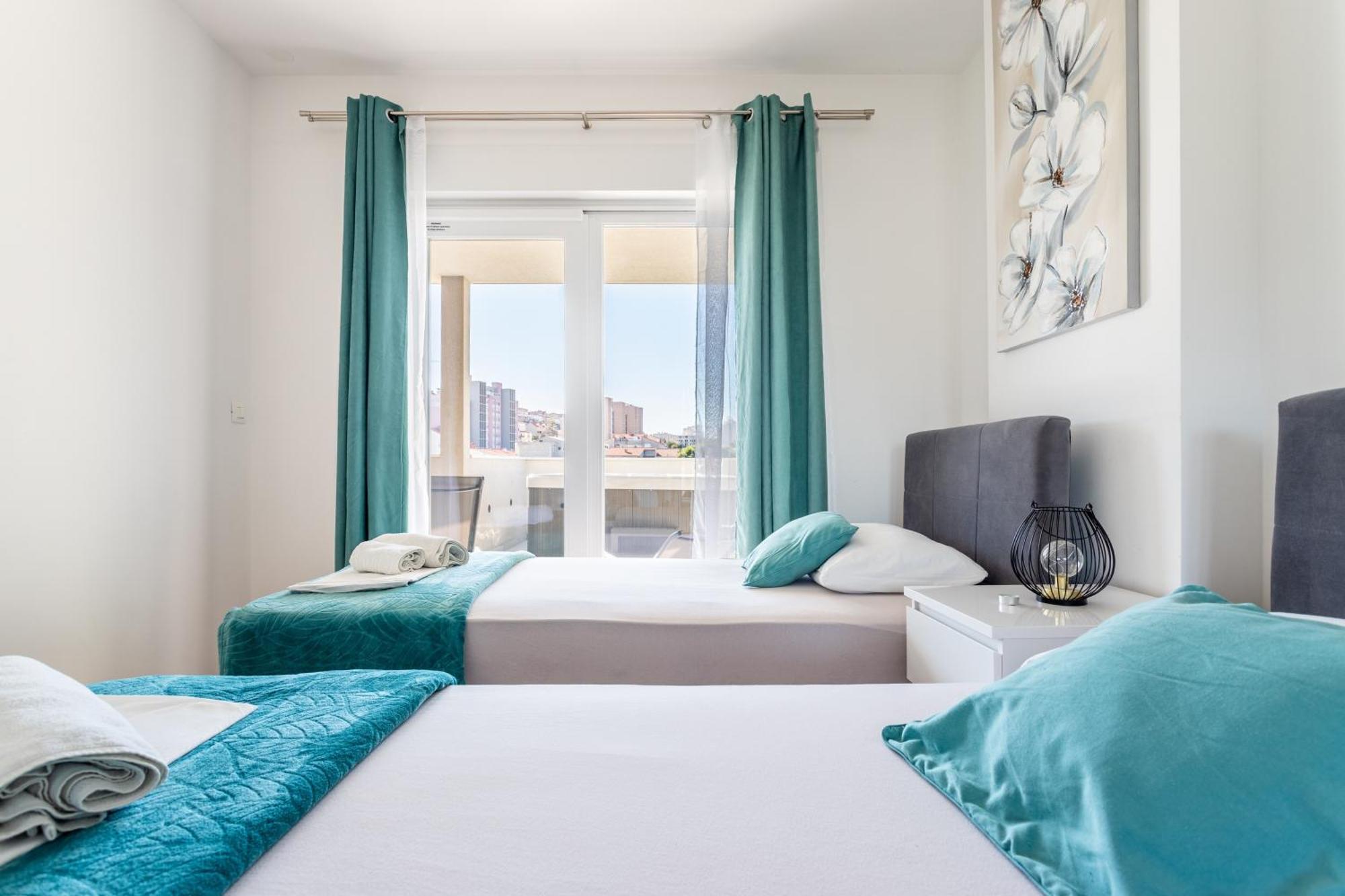 New Luxury 3-bedroom Penthouse With Huge Terrace Apartamento Split