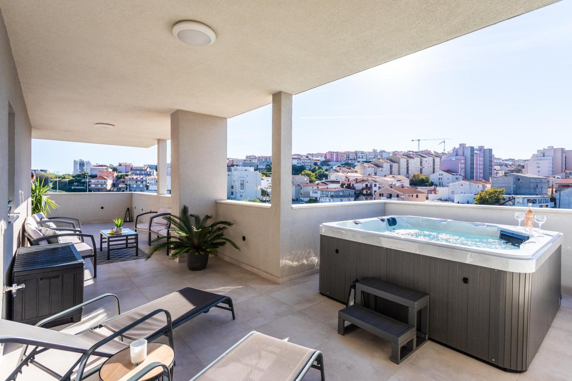 Apartamento New Luxury 3-bedroom Penthouse With Huge Terrace