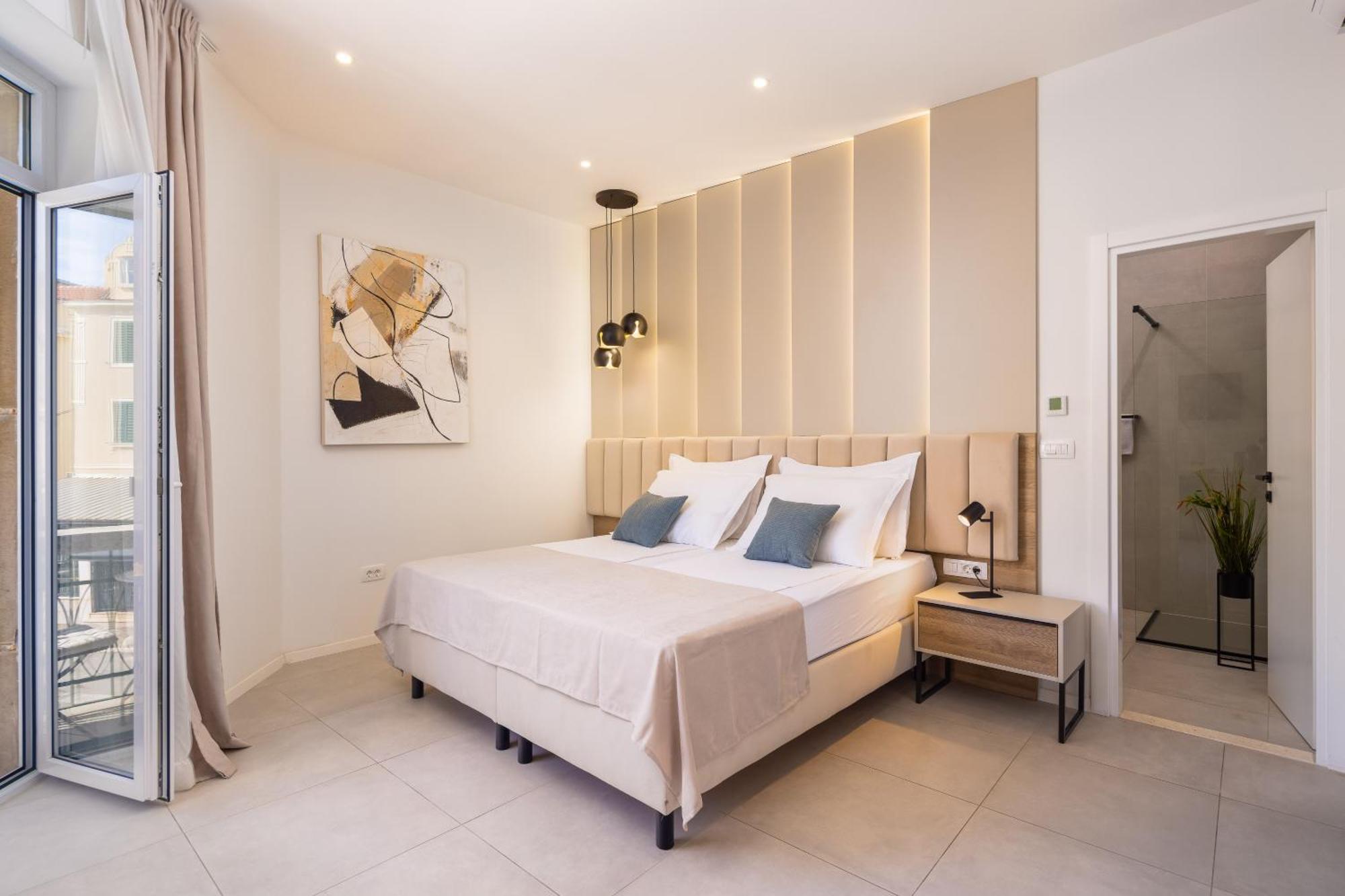 Bed & Breakfast 48 Split