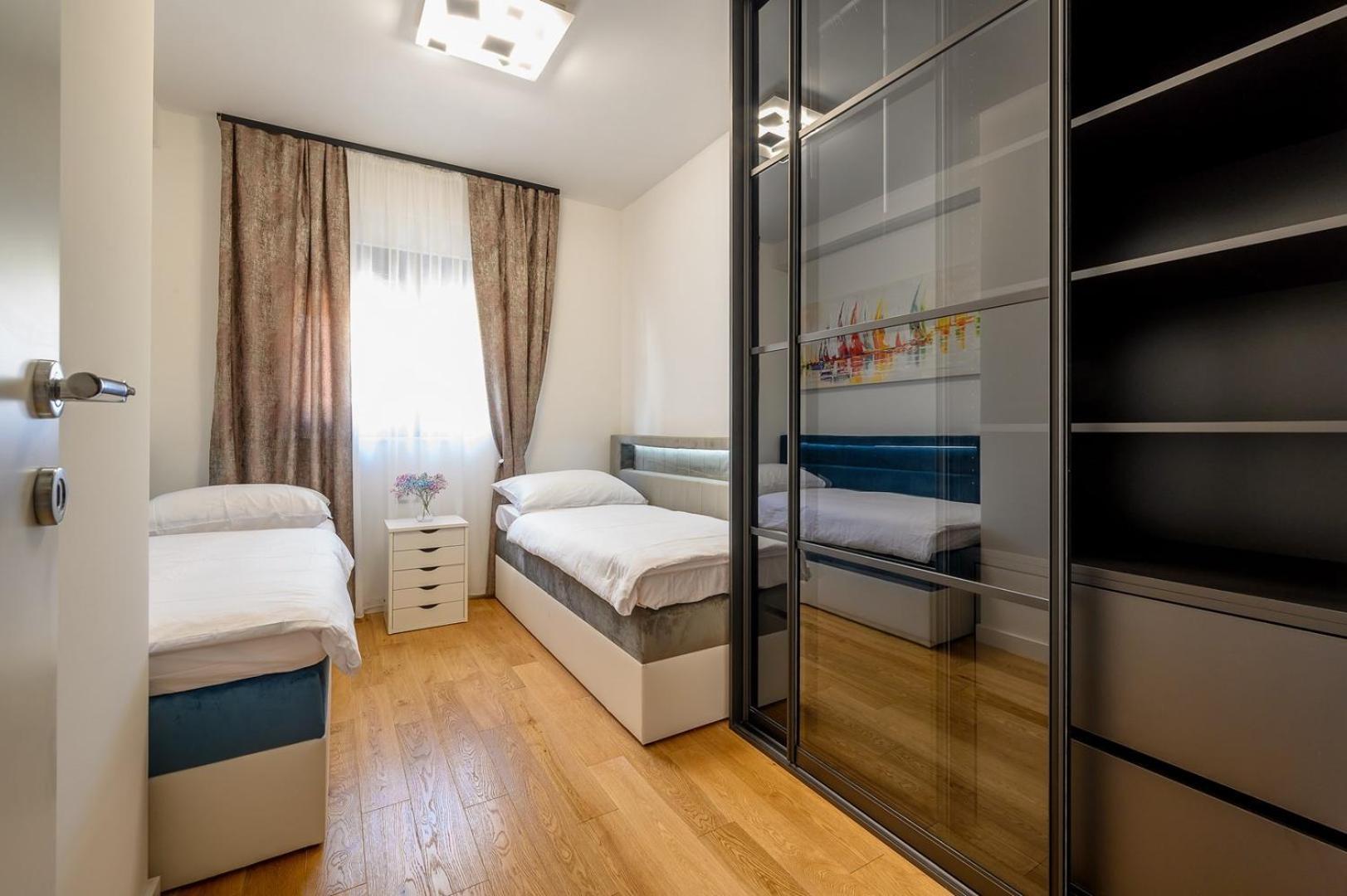 Luxury Cocco -