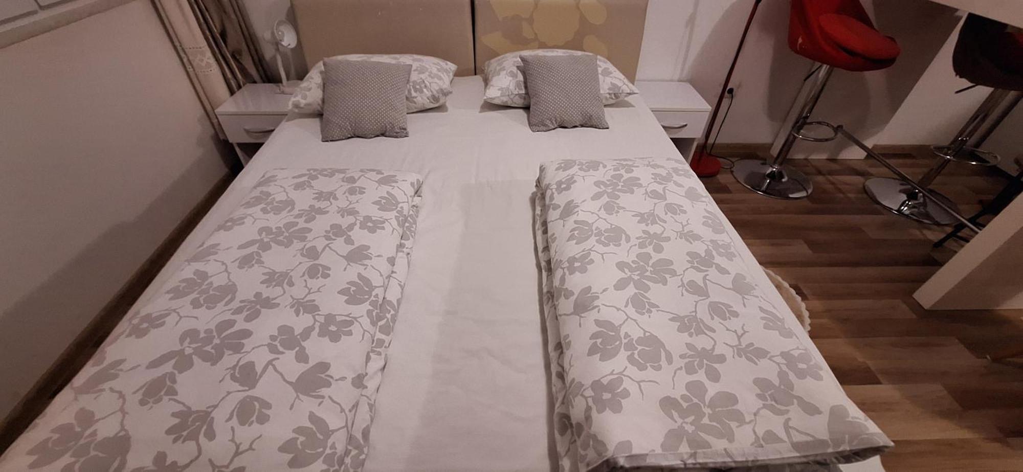 Klara Apartman *