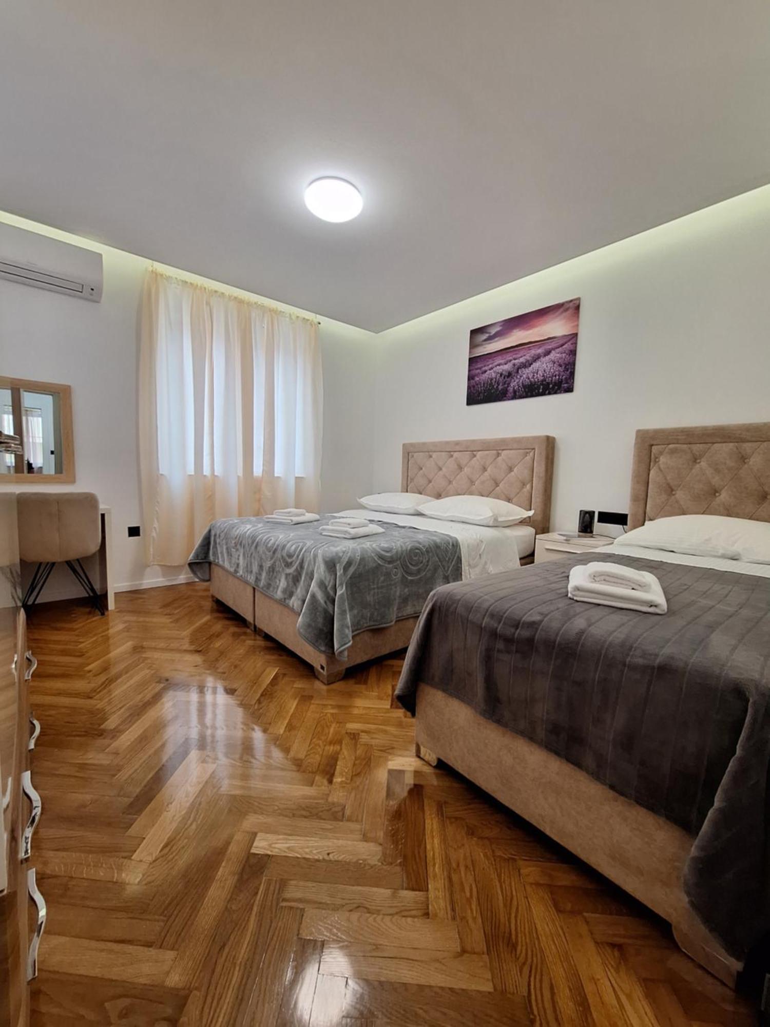 M&l Bacvice Apartment *